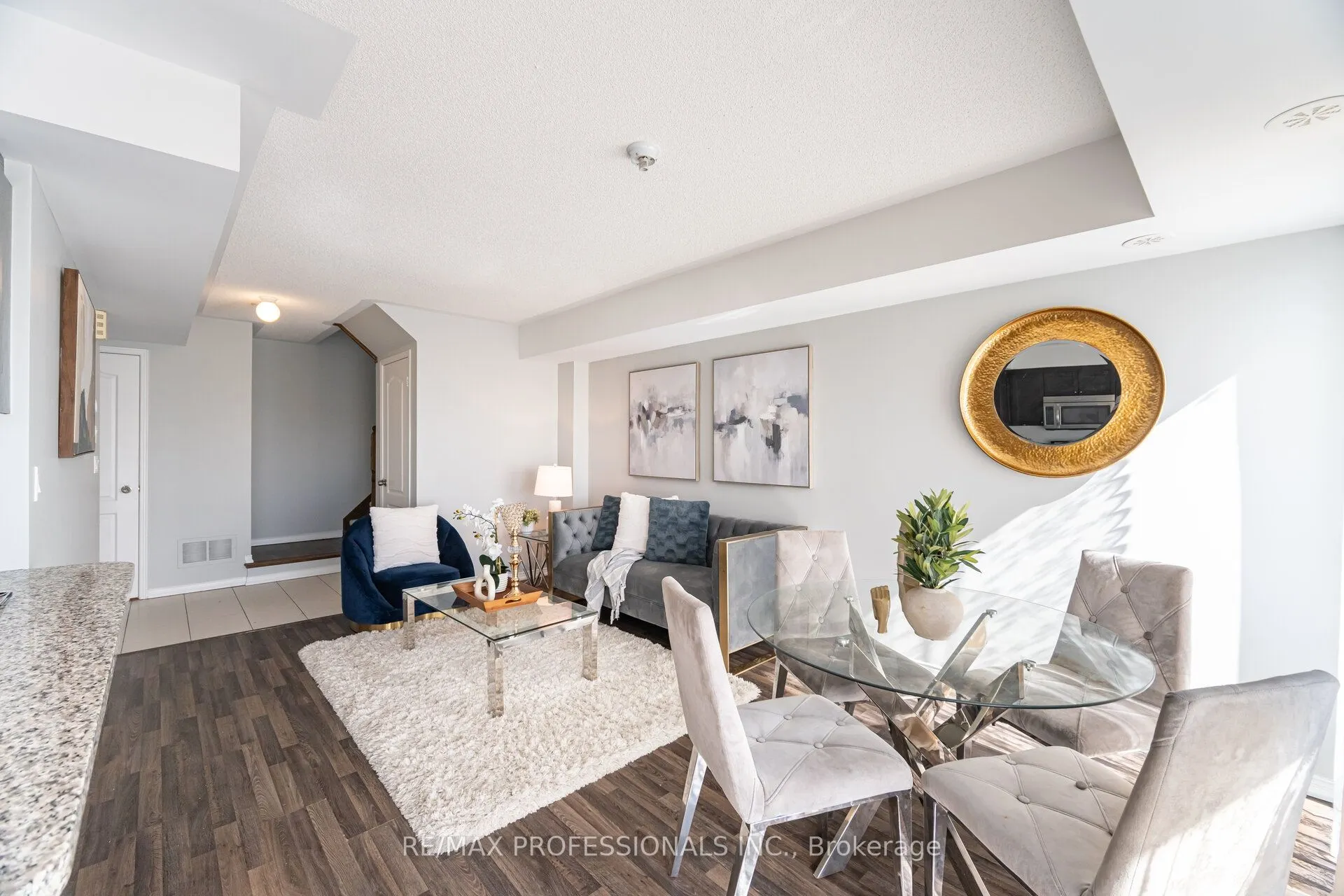 140 Widdicombe Hill Boulevard, #608