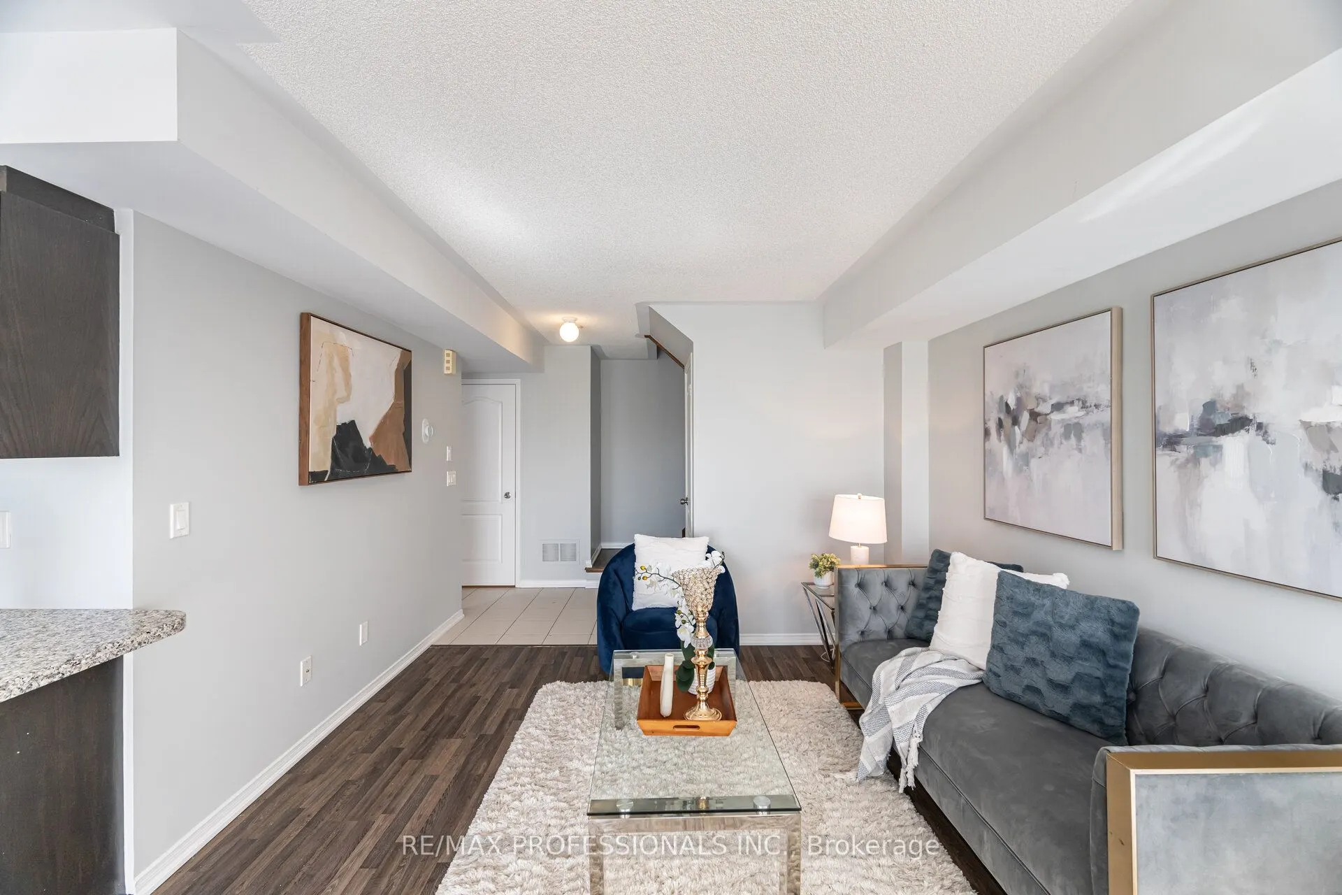 140 Widdicombe Hill Boulevard, #608