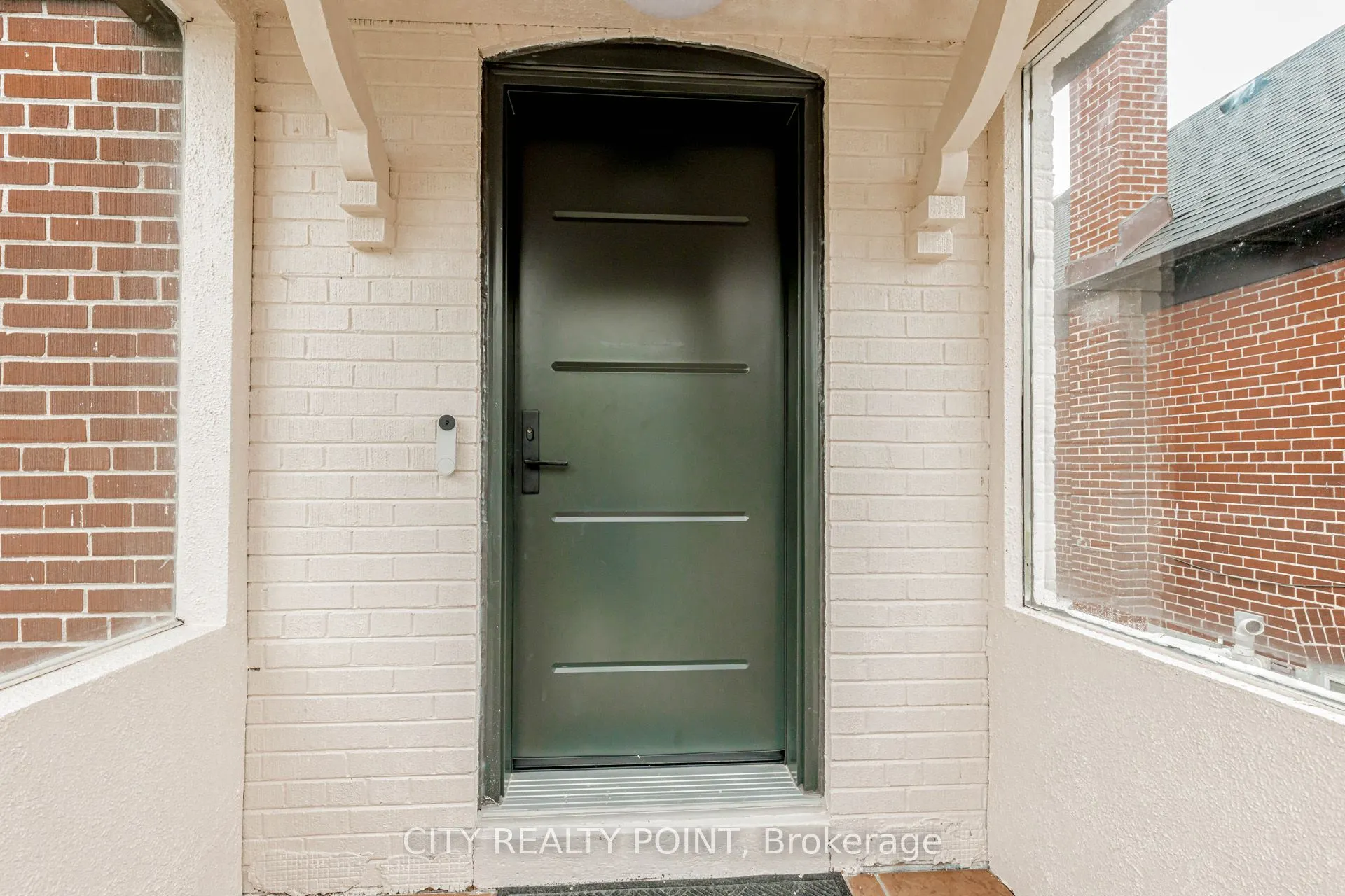 80 Albani Street
