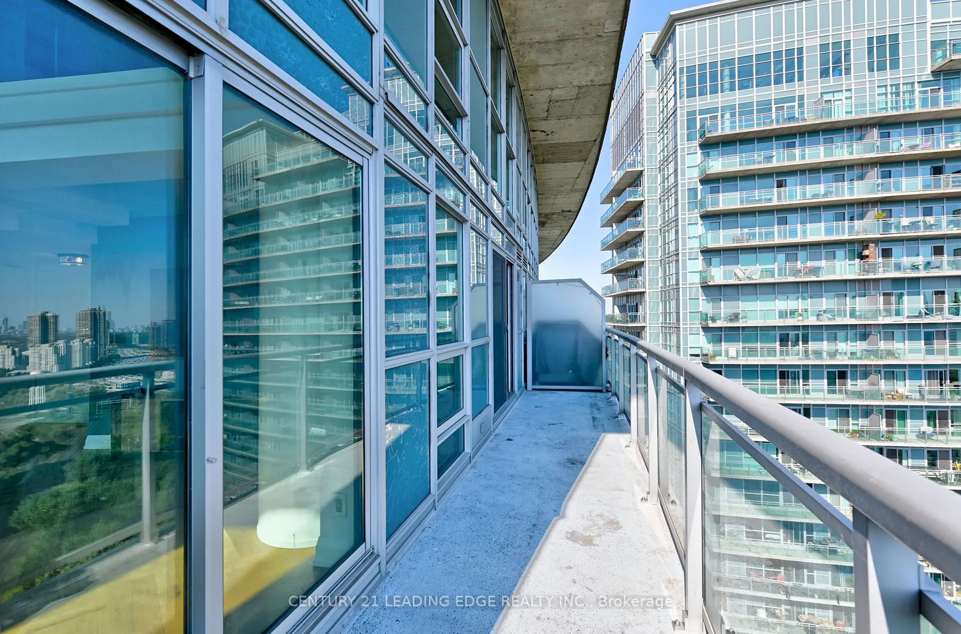 155 Legion Road N, #2704