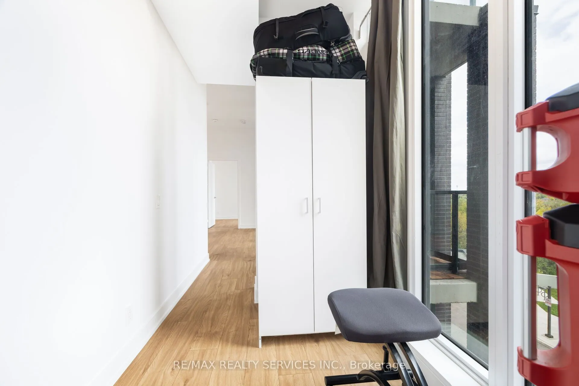 225 VETERANS Drive, #304