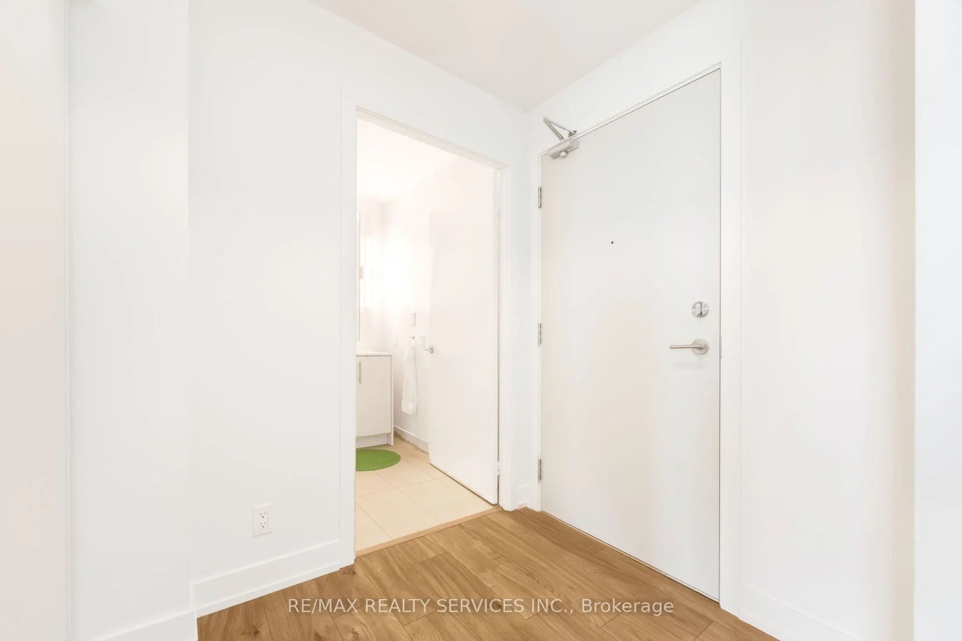 225 VETERANS Drive, #304