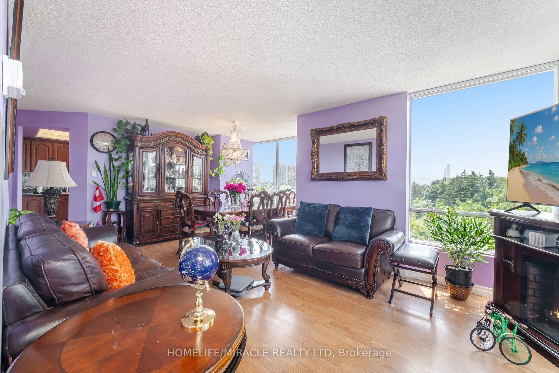 26 Hanover Road, #401