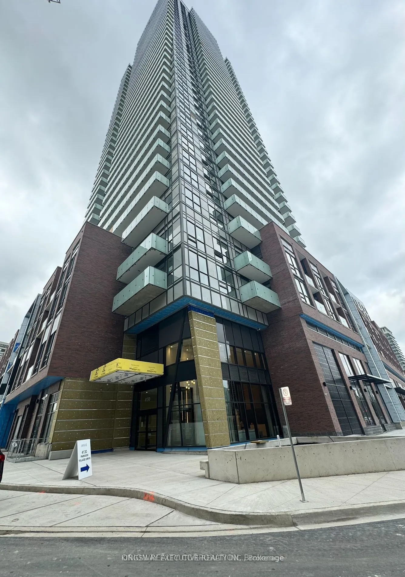 Parkside Village 4130 Drive, #409