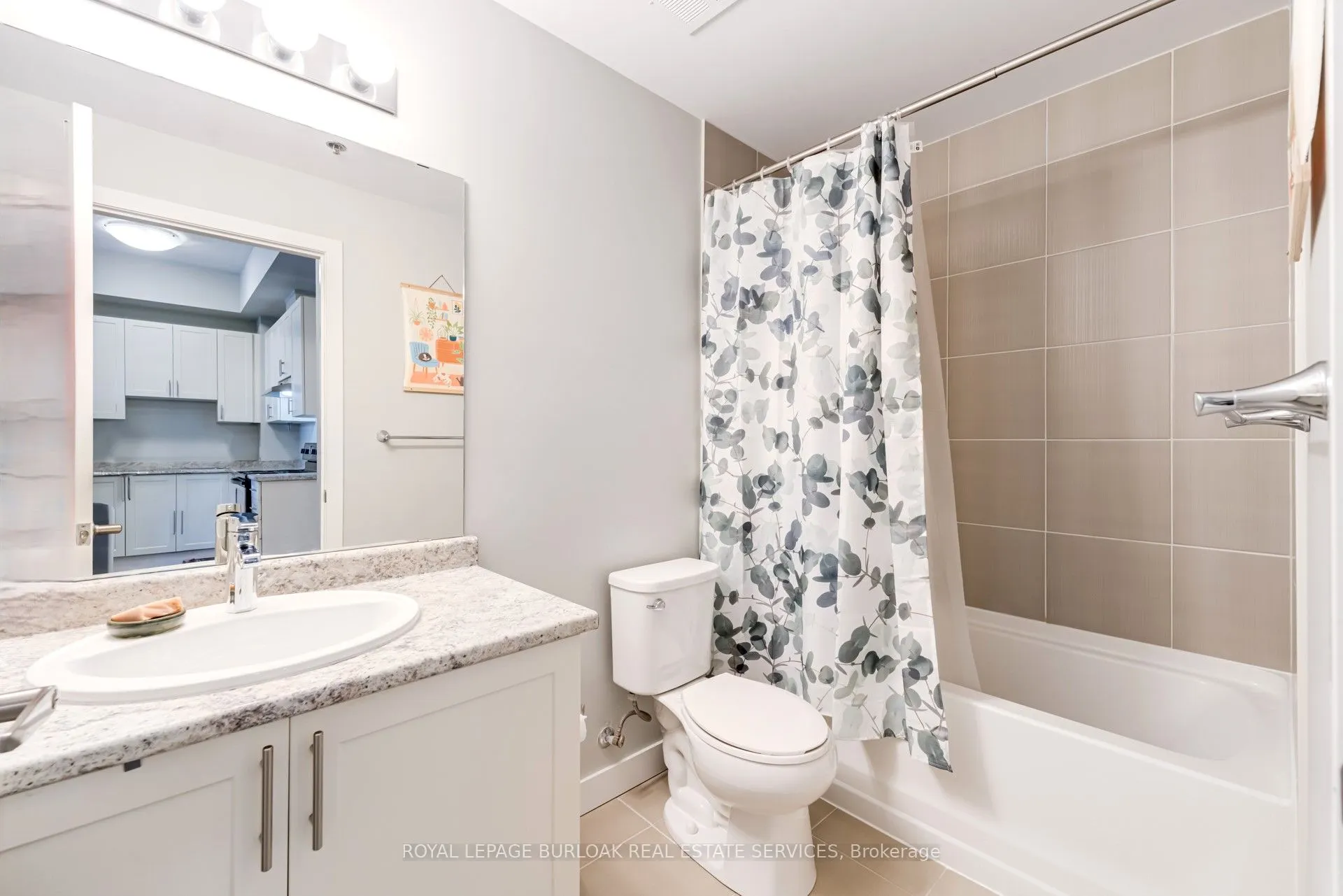2490 Old Bronte Road, #821