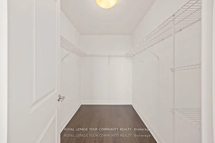 35 Fontenay Court, #1205