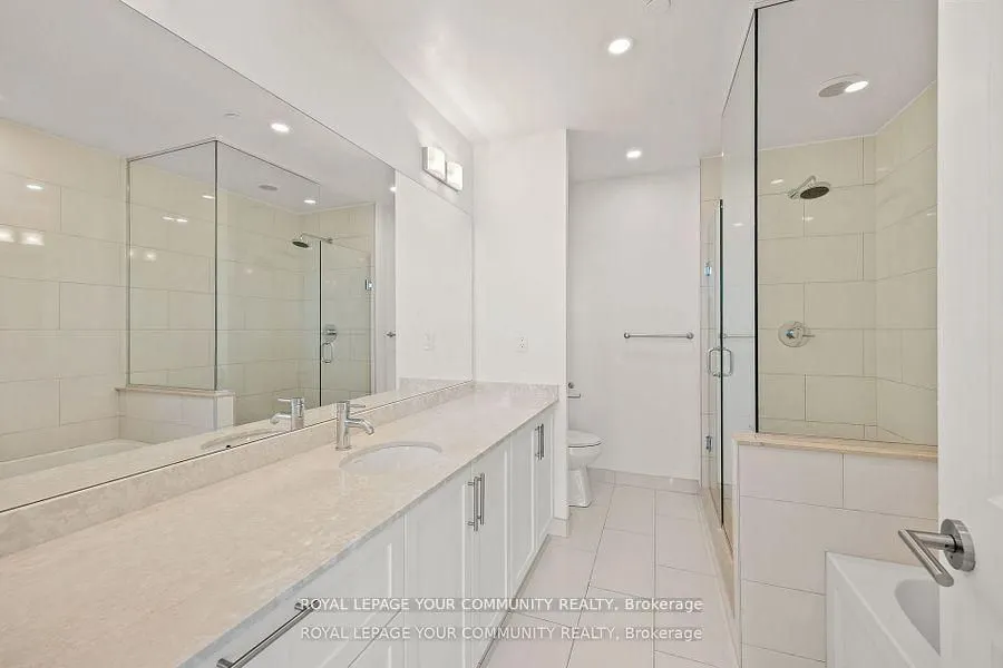 35 Fontenay Court, #1205