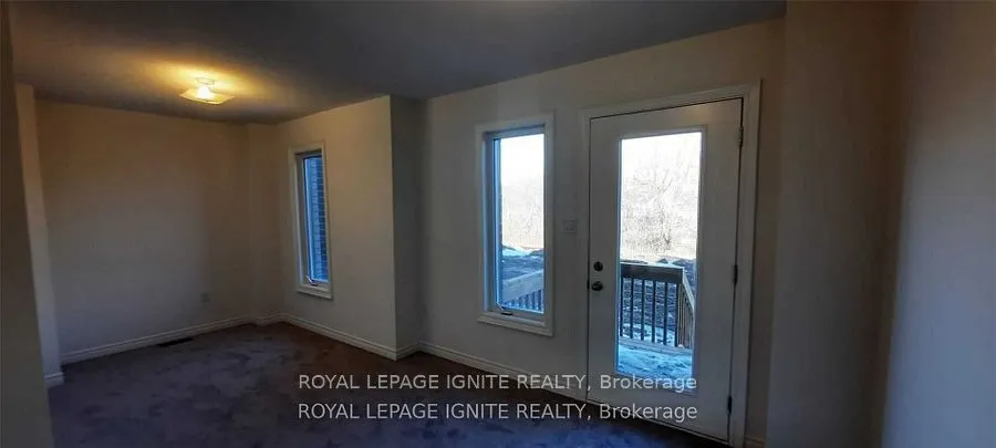 25 Queenpost Drive