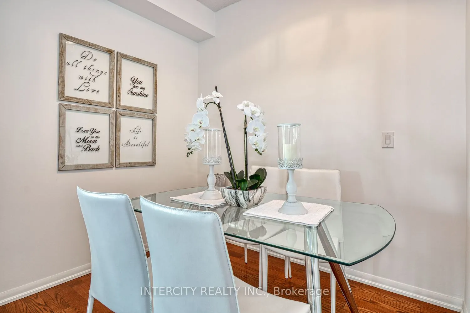 800 Lawrence Avenue W, #2104