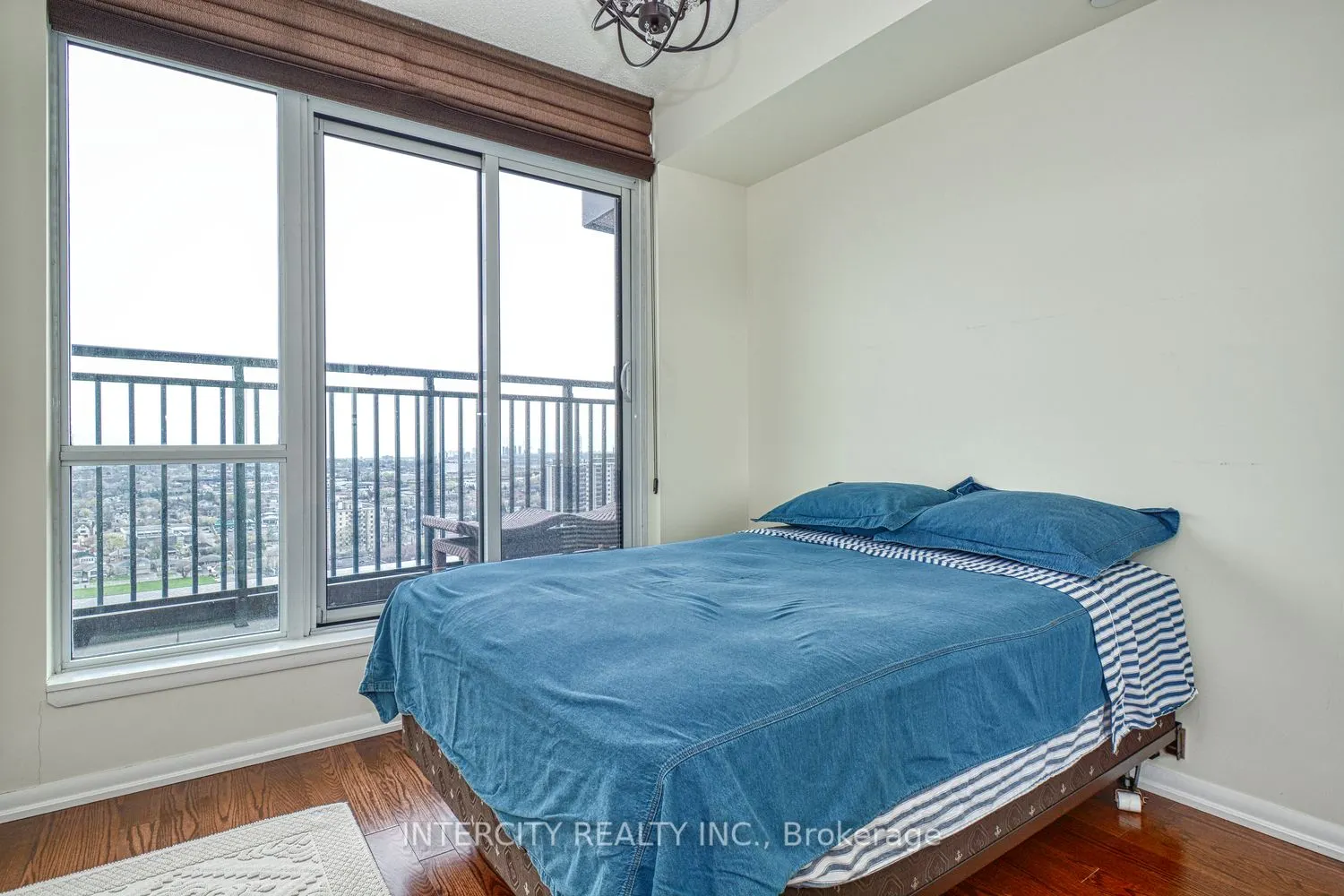 800 Lawrence Avenue W, #2104