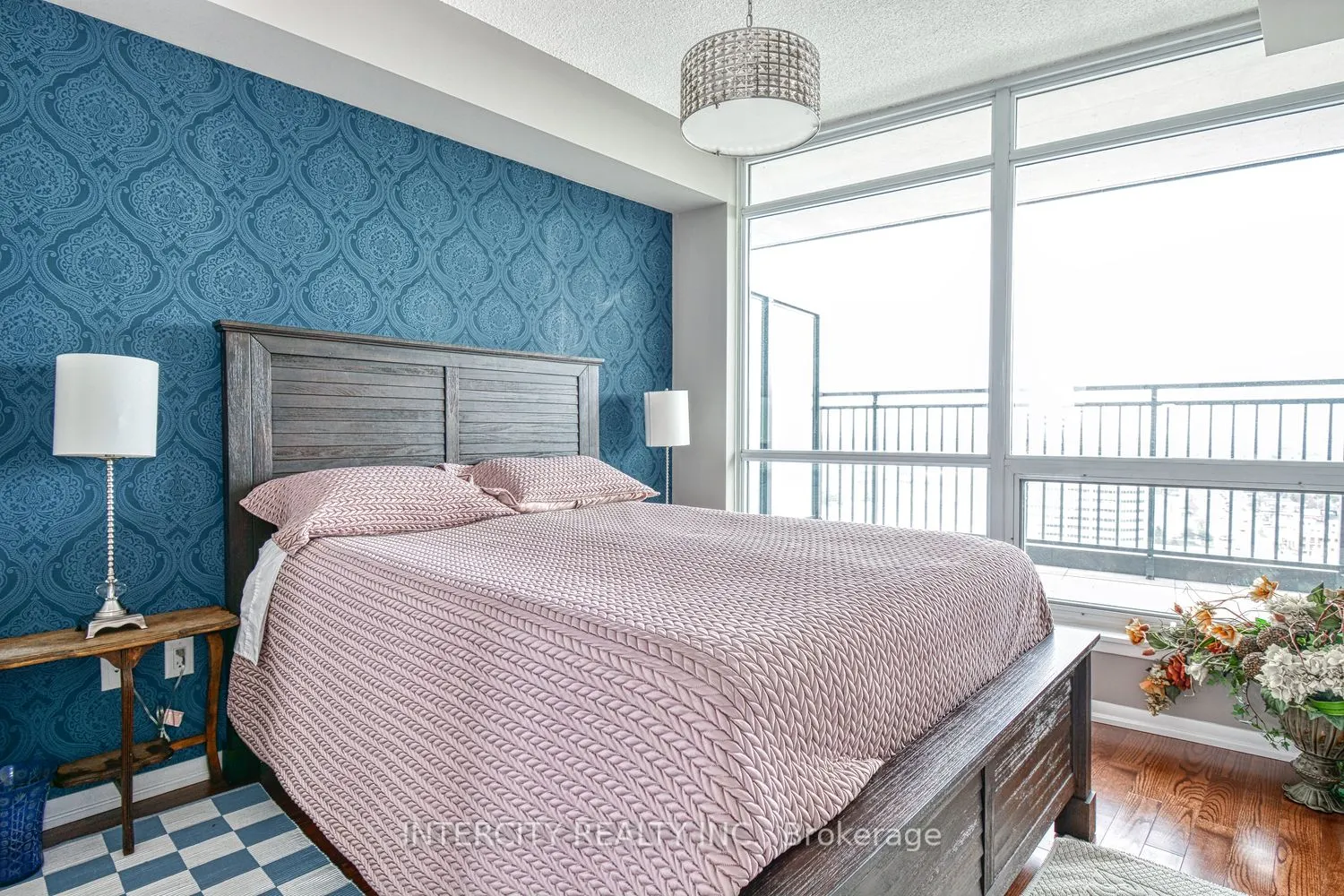 800 Lawrence Avenue W, #2104