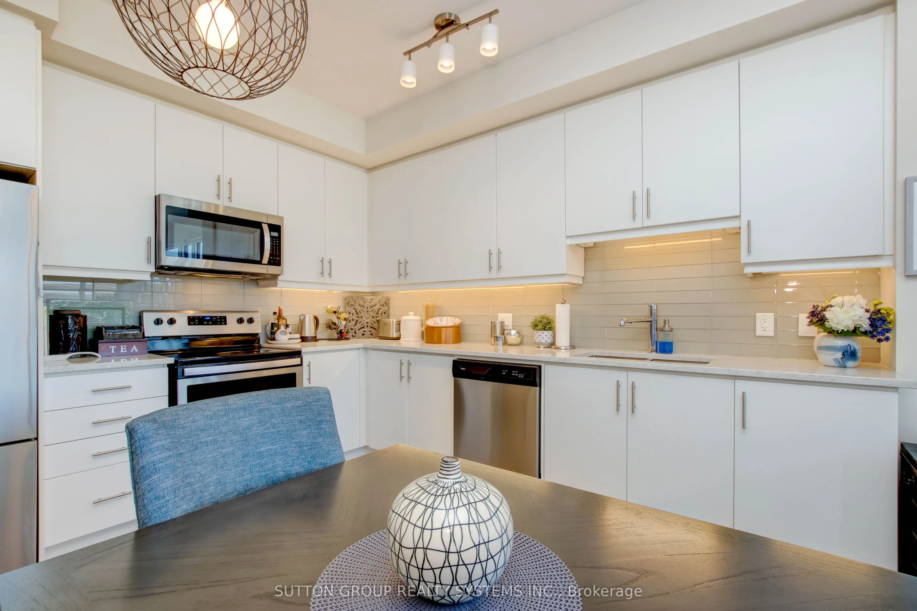 340 Plains Road E, #402