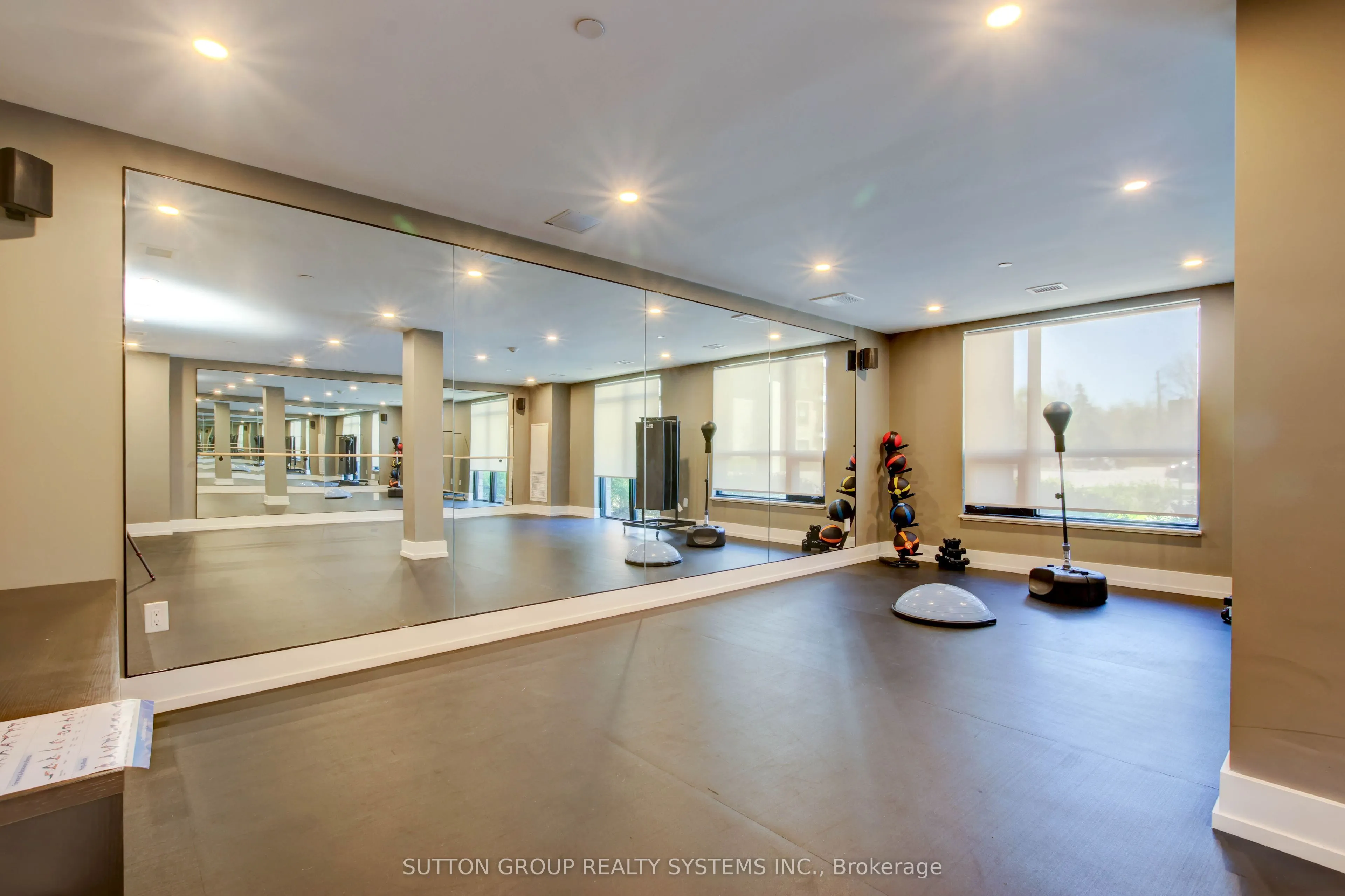 340 Plains Road E, #402