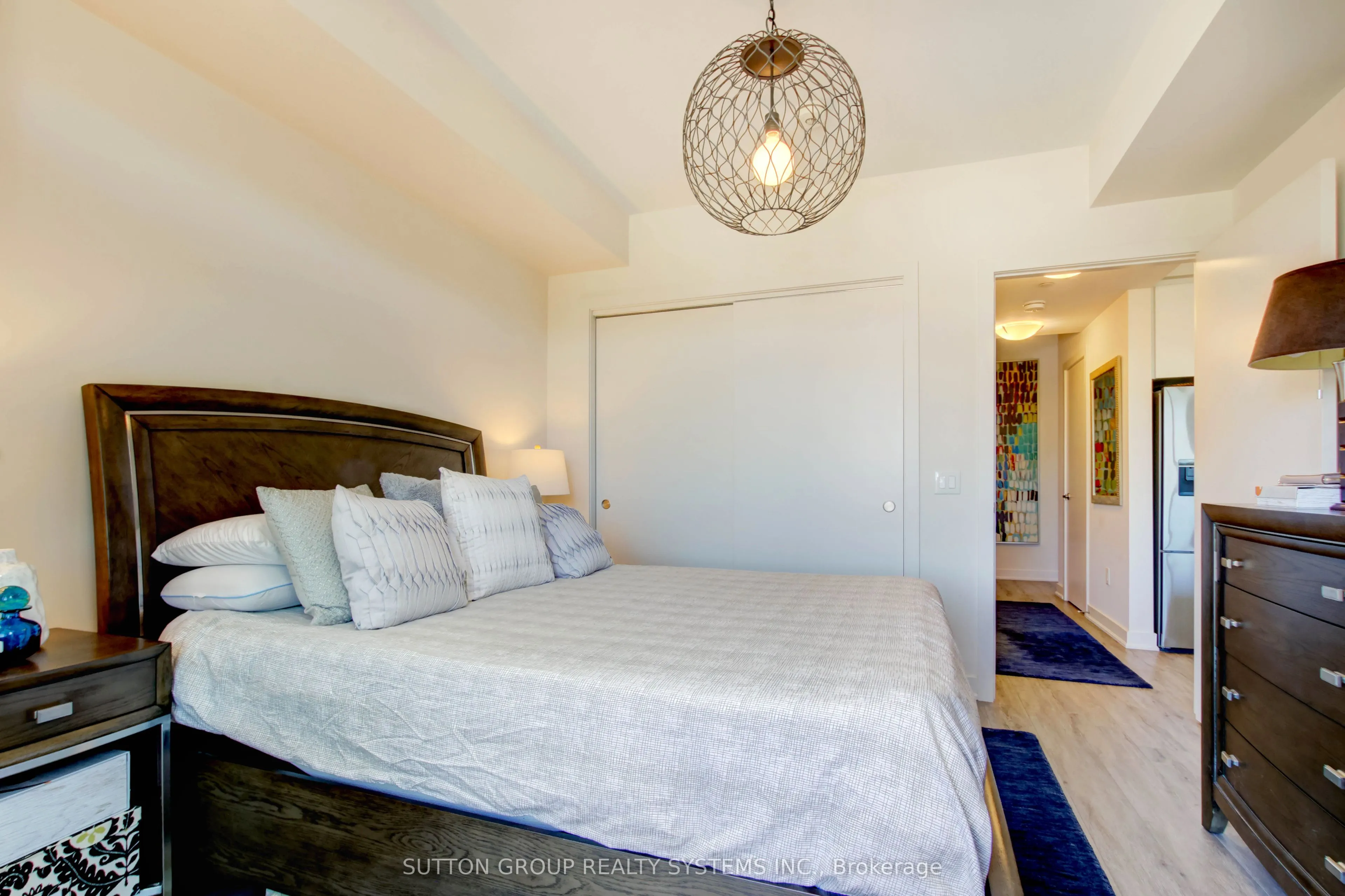 340 Plains Road E, #402