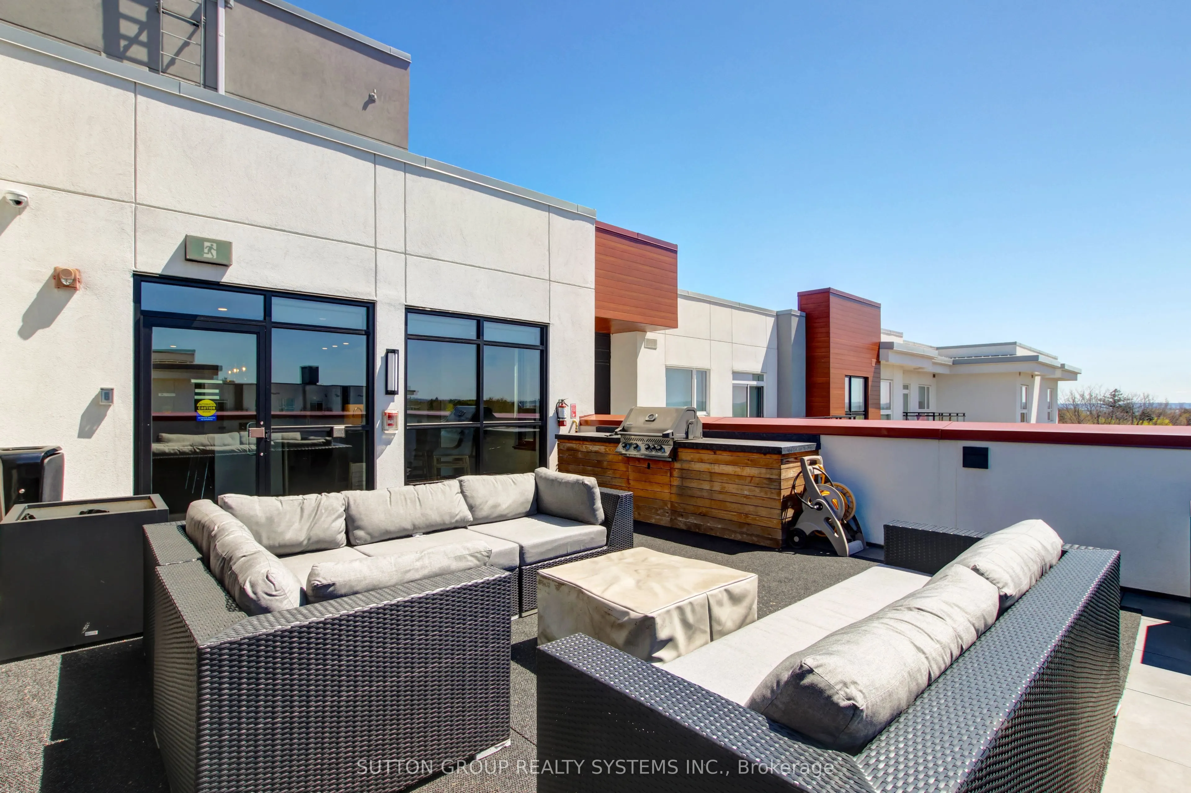 340 Plains Road E, #402