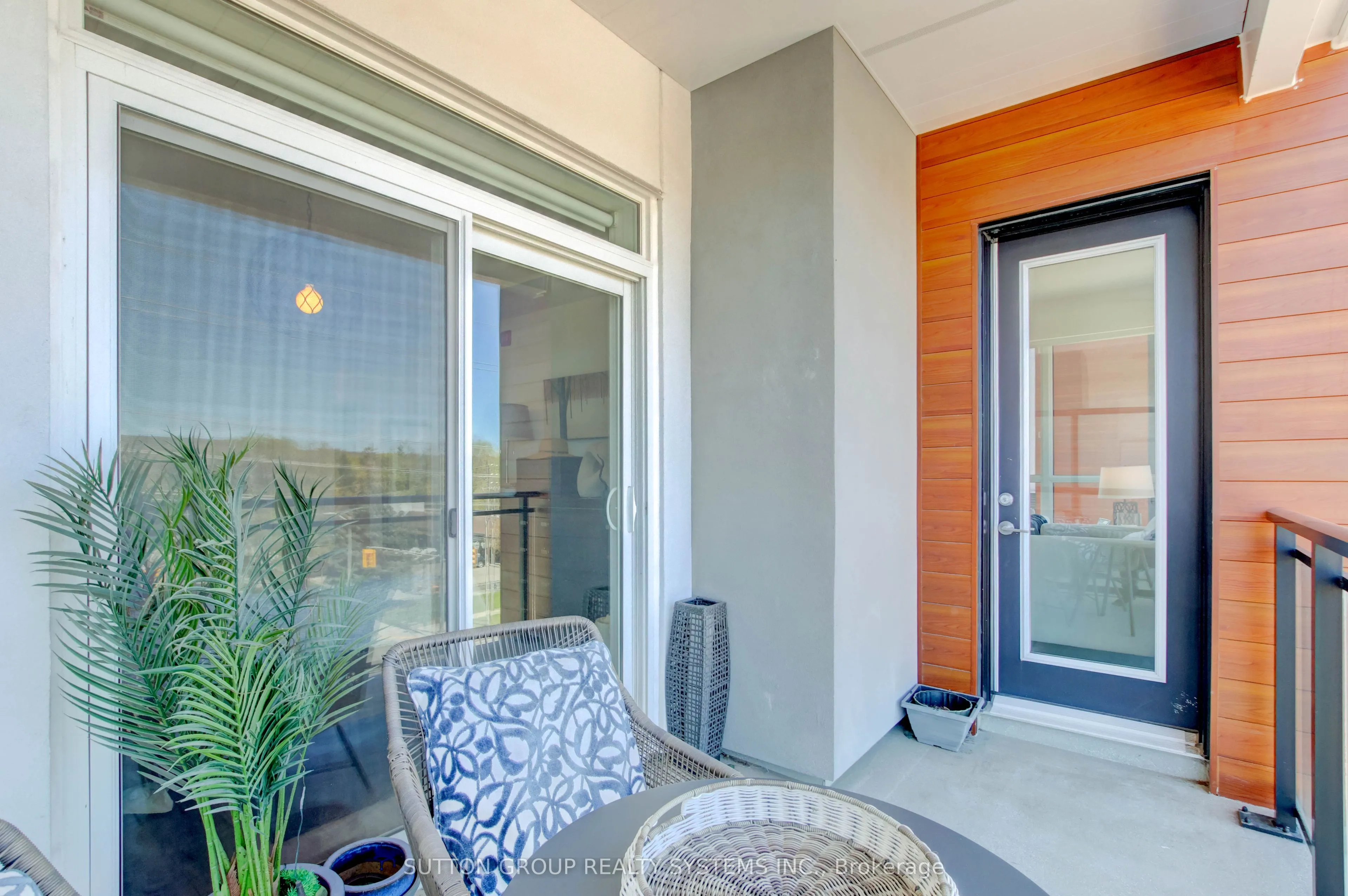 340 Plains Road E, #402