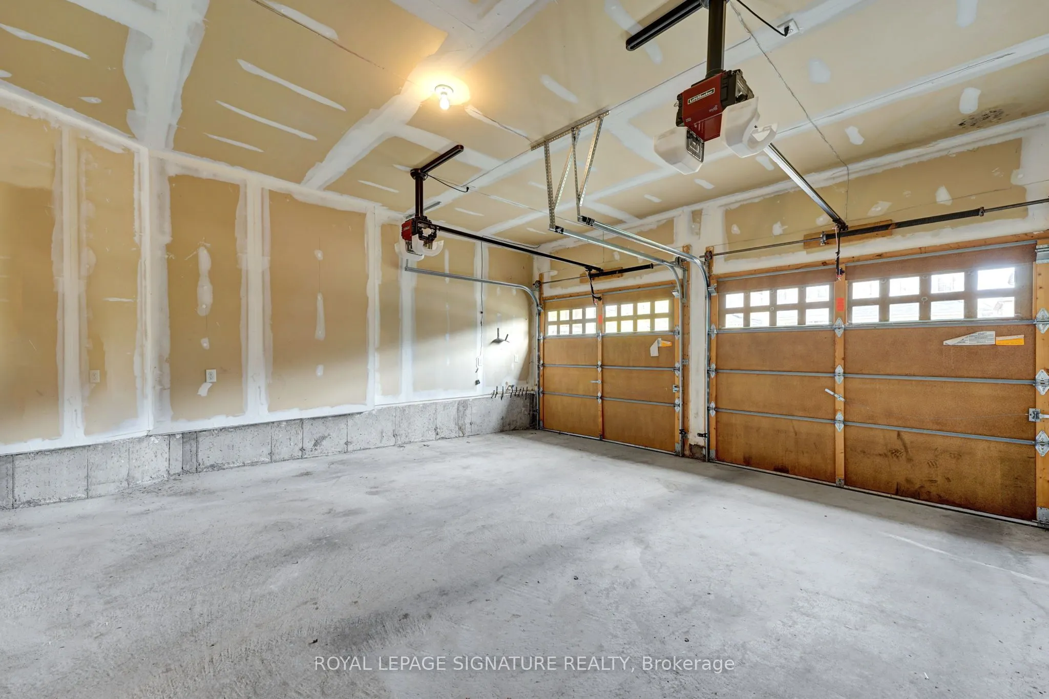 58 Orangeblossom Trail