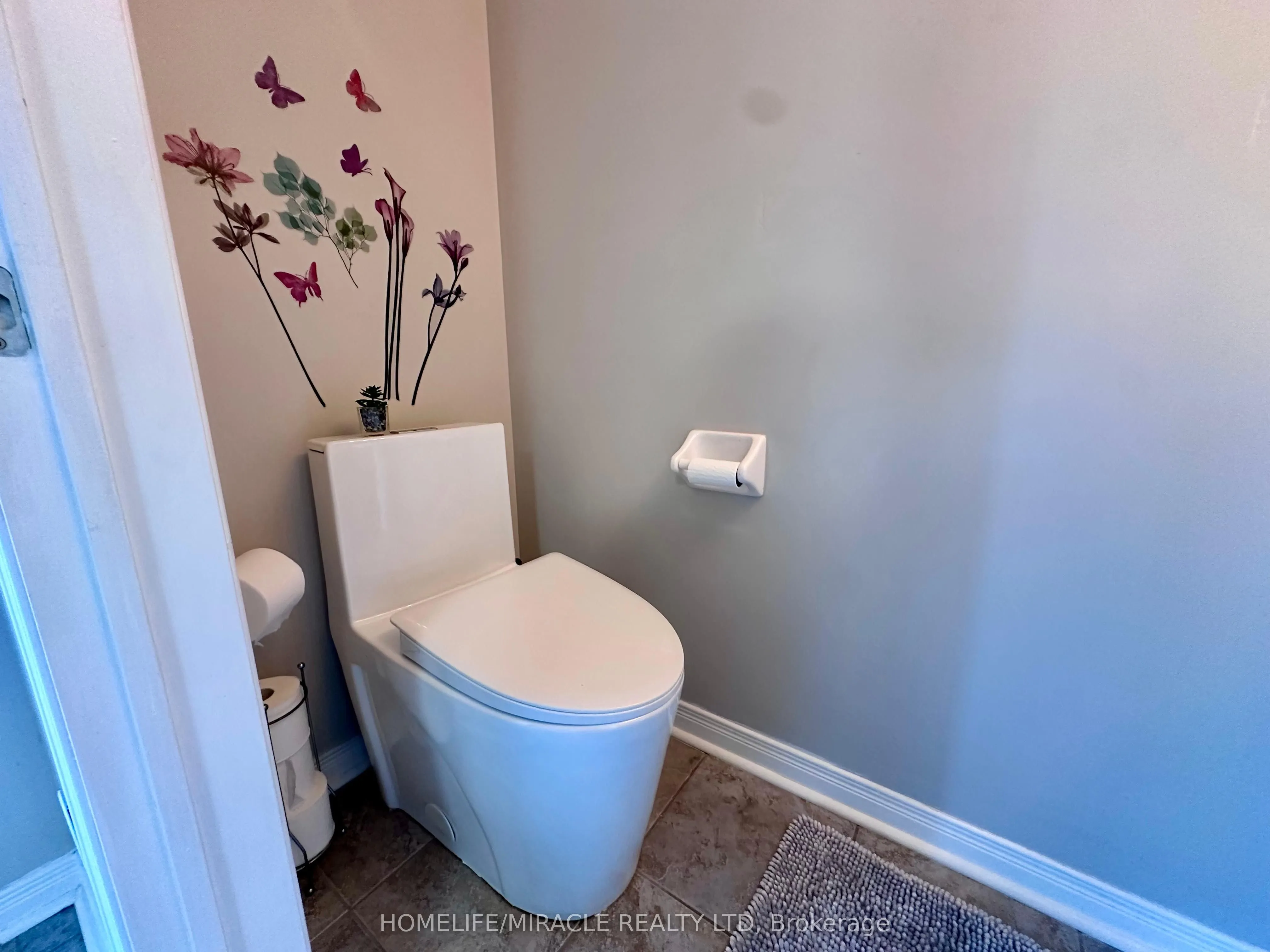 60 Fairwood Circle, #25