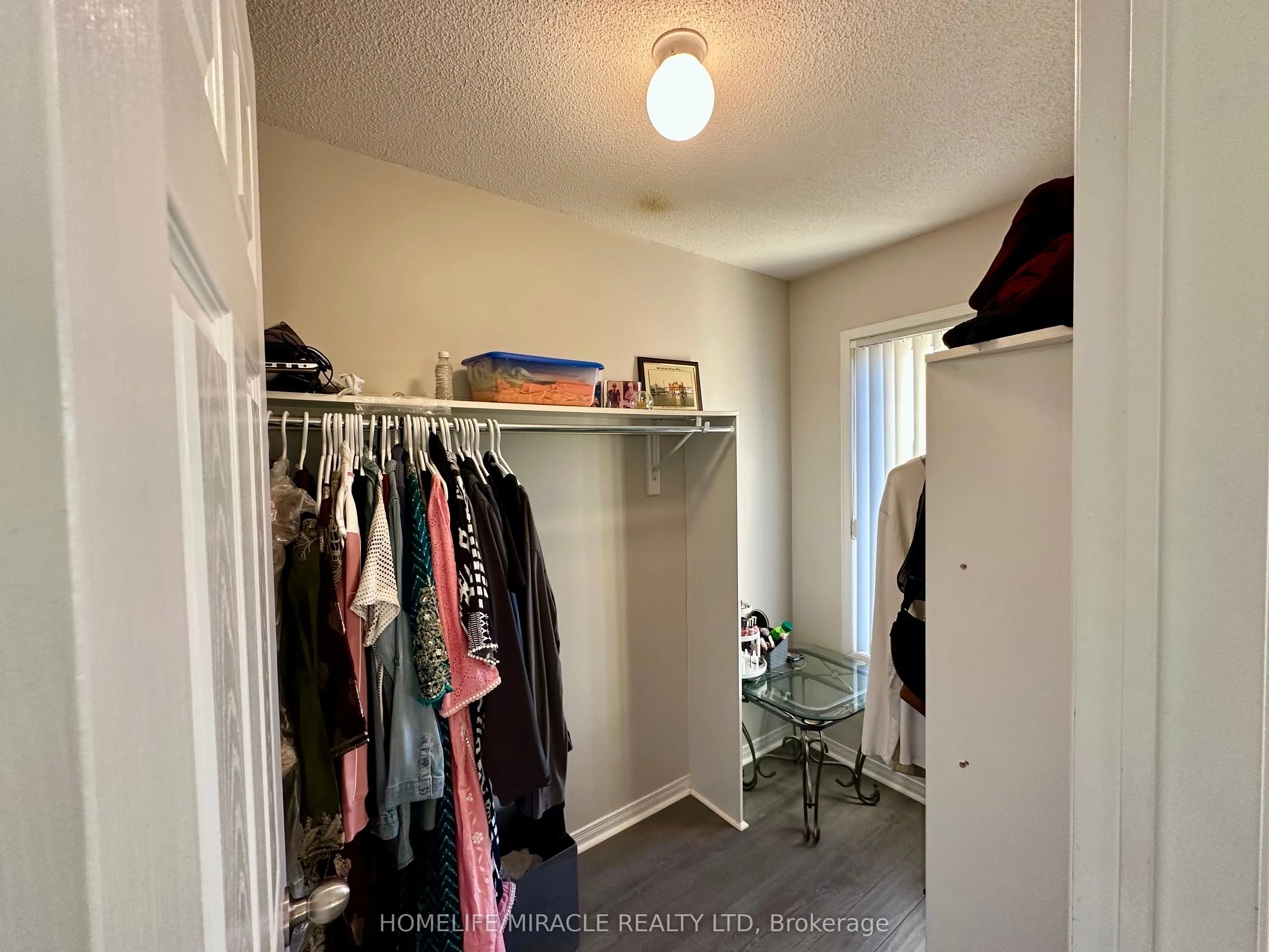 60 Fairwood Circle, #25