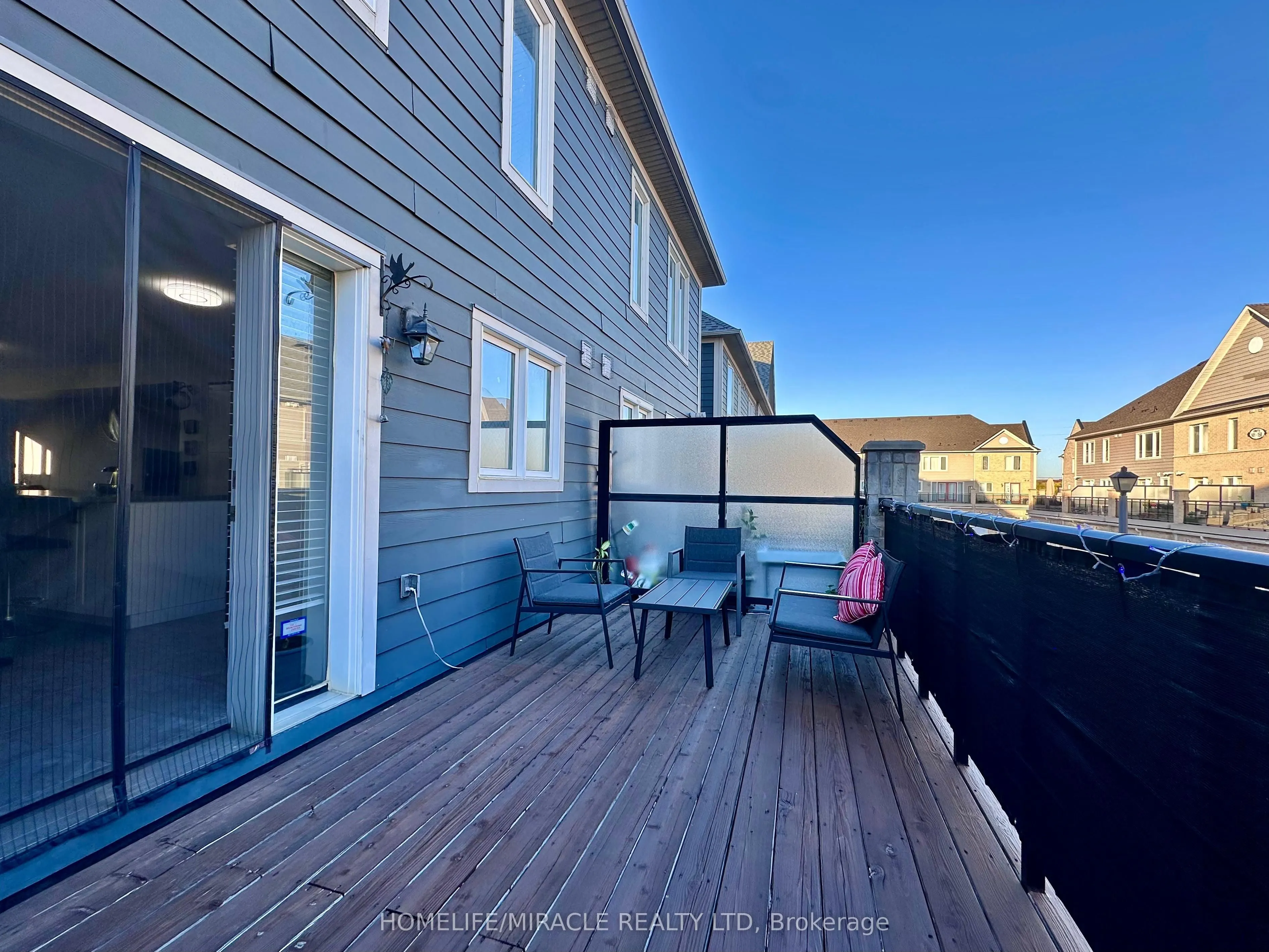 60 Fairwood Circle, #25