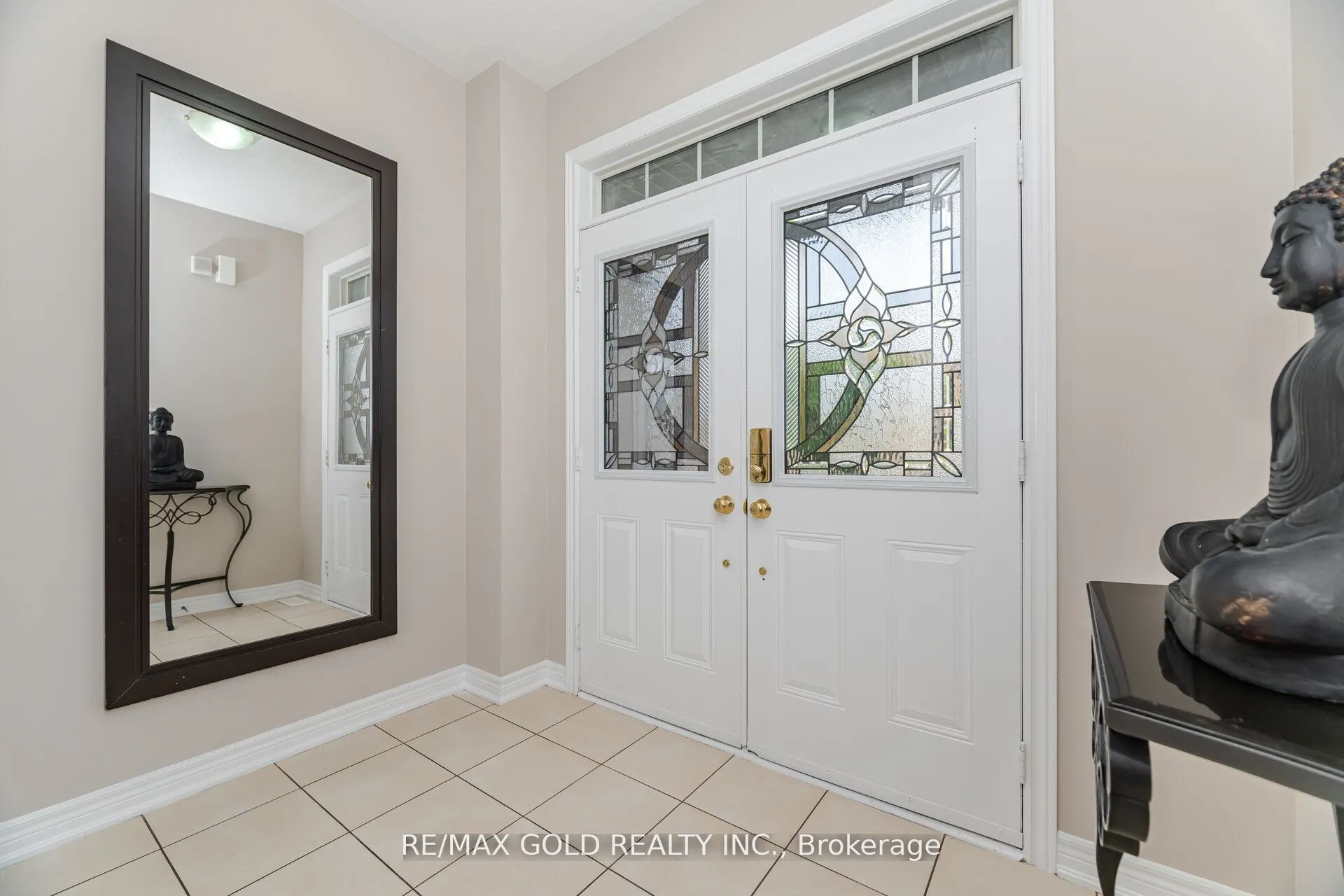 11 Seedland Crescent N