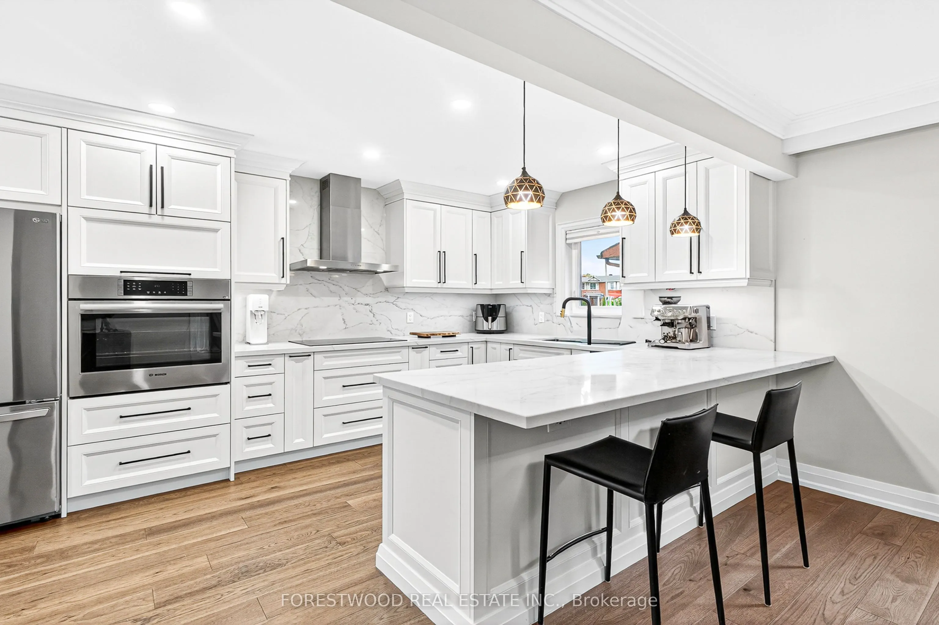 4295 Garnetwood Chase
