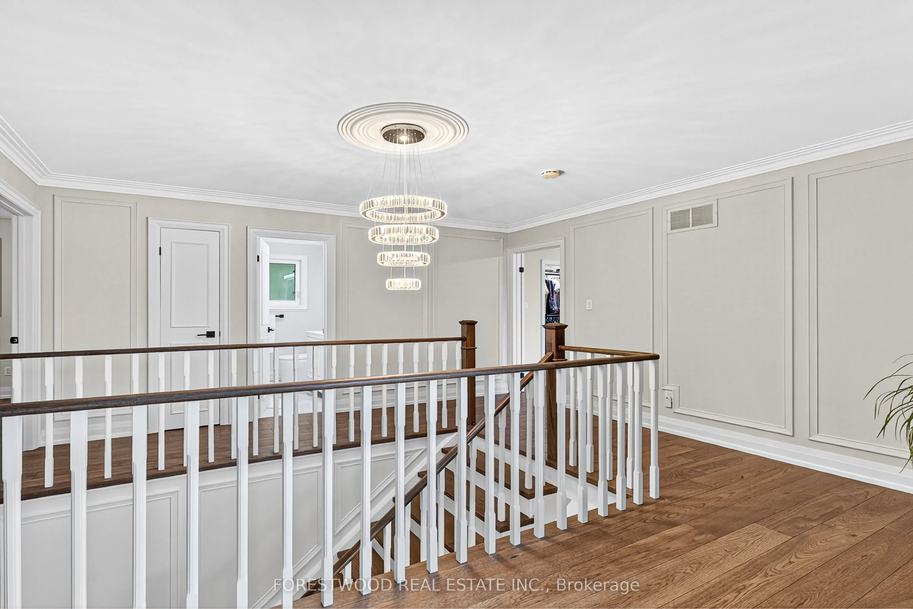 4295 Garnetwood Chase
