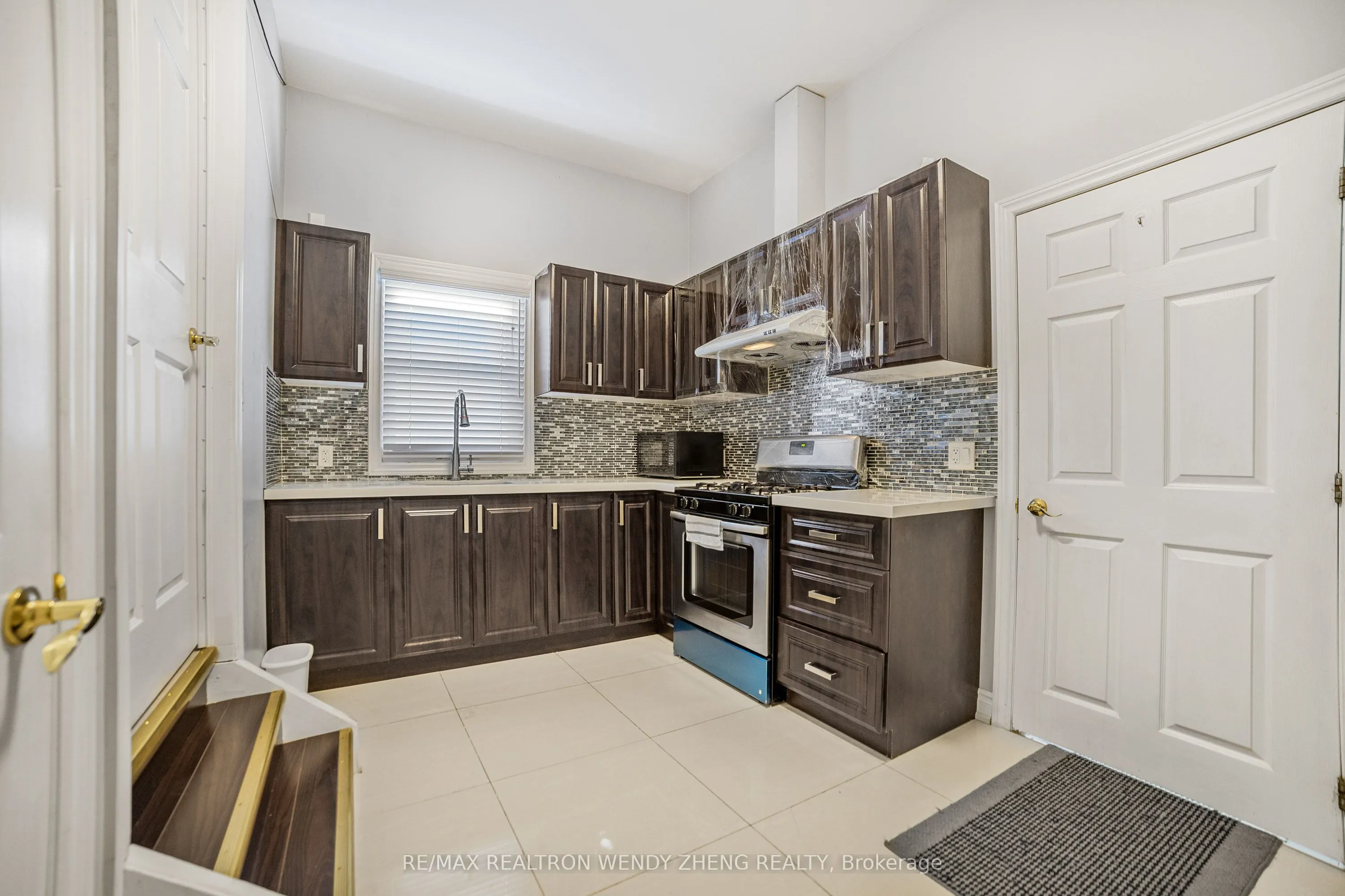 10 Nineteenth Street, #Back Unit