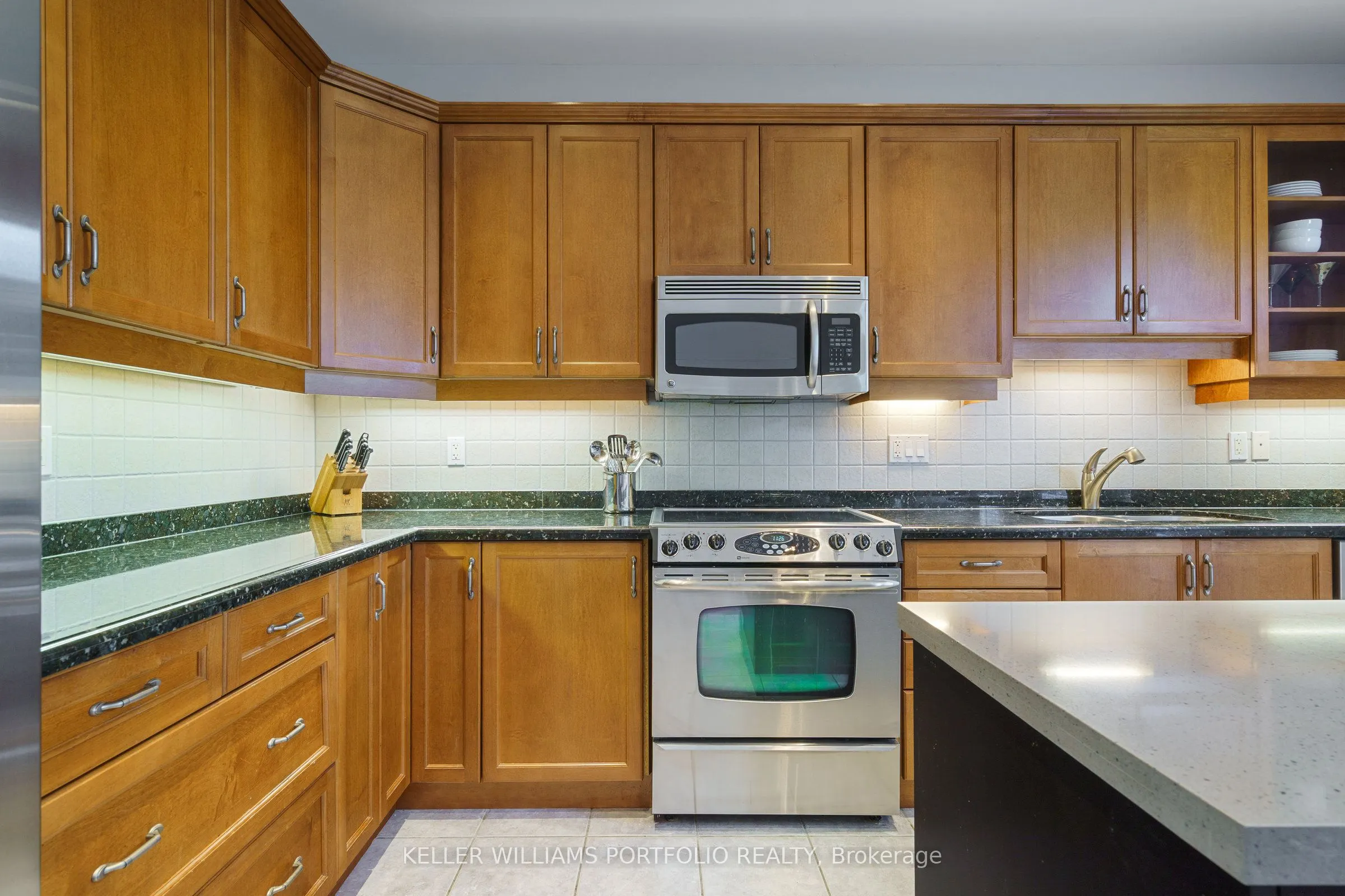2125 Itabashi Way, #107