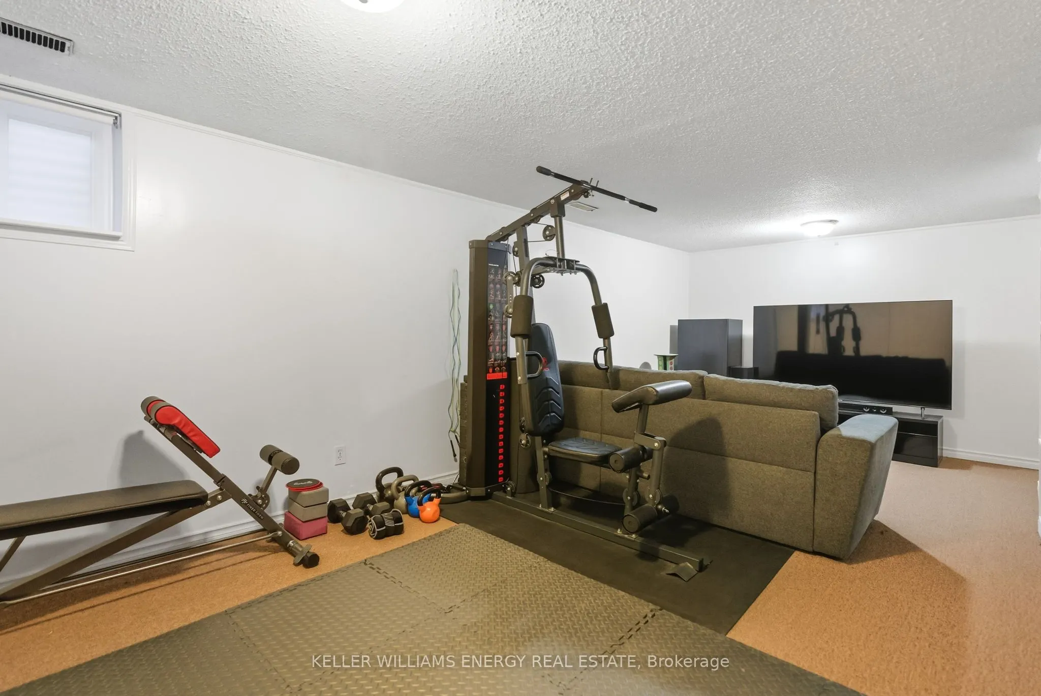 693 Francis Road, #4