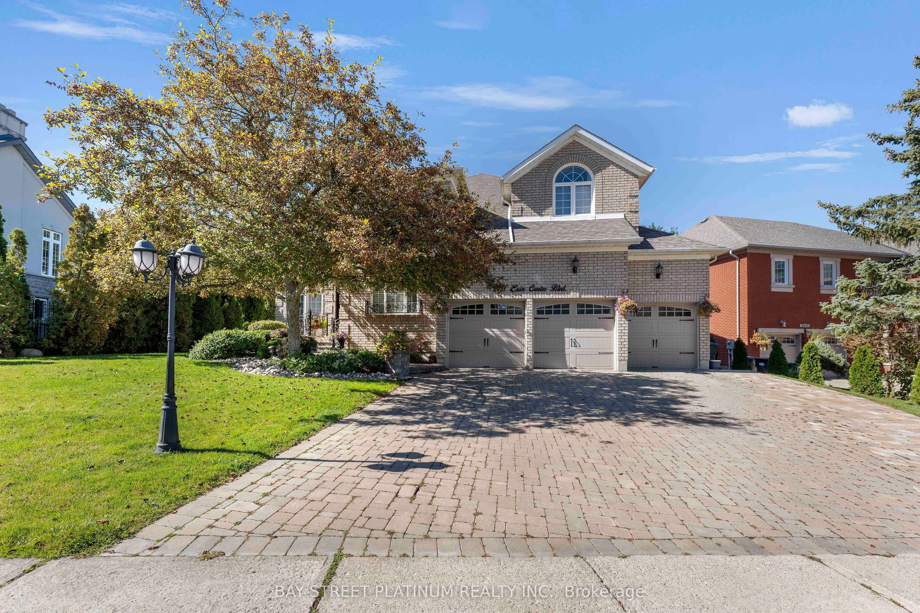 2451 Erin Centre Boulevard