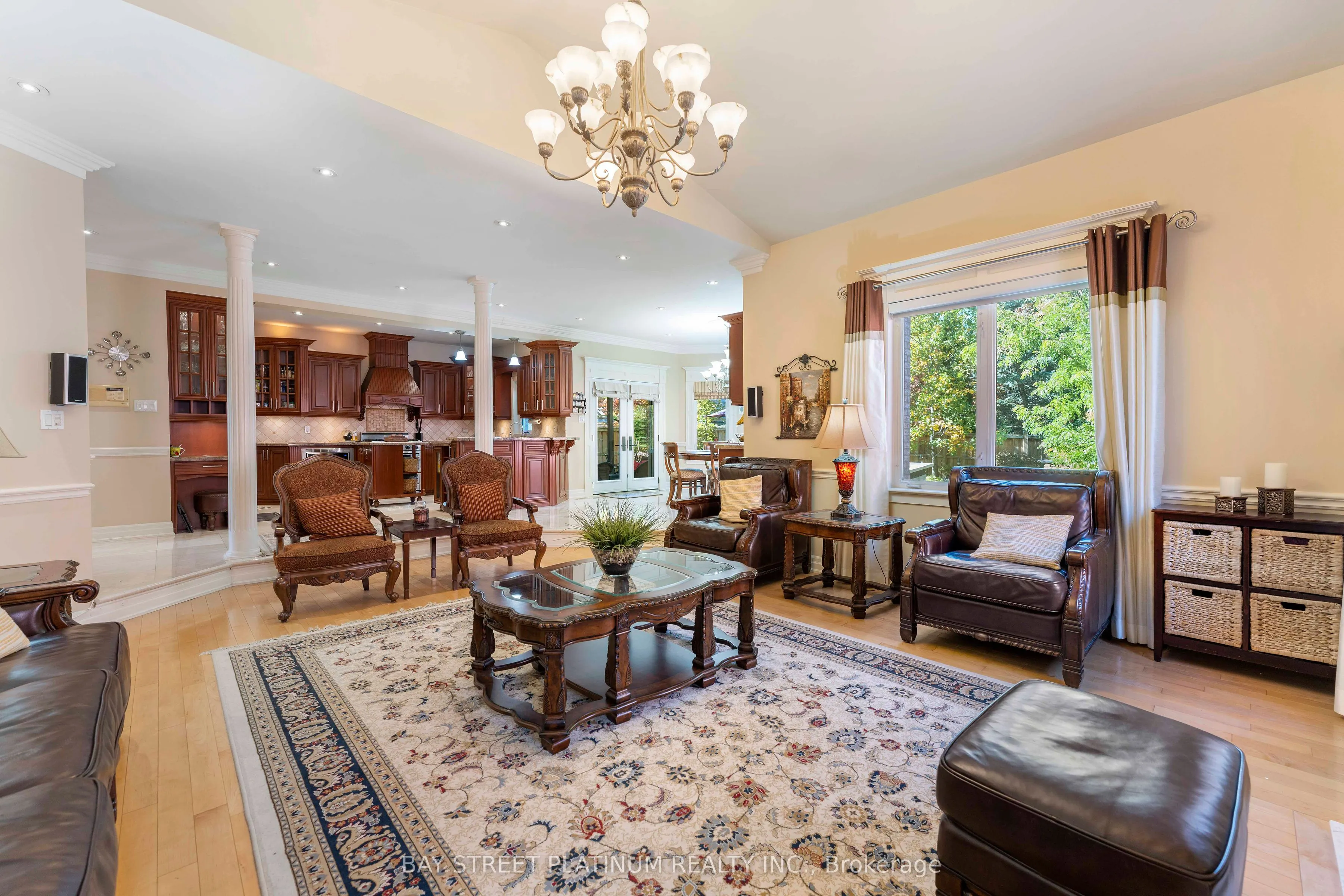 2451 Erin Centre Boulevard