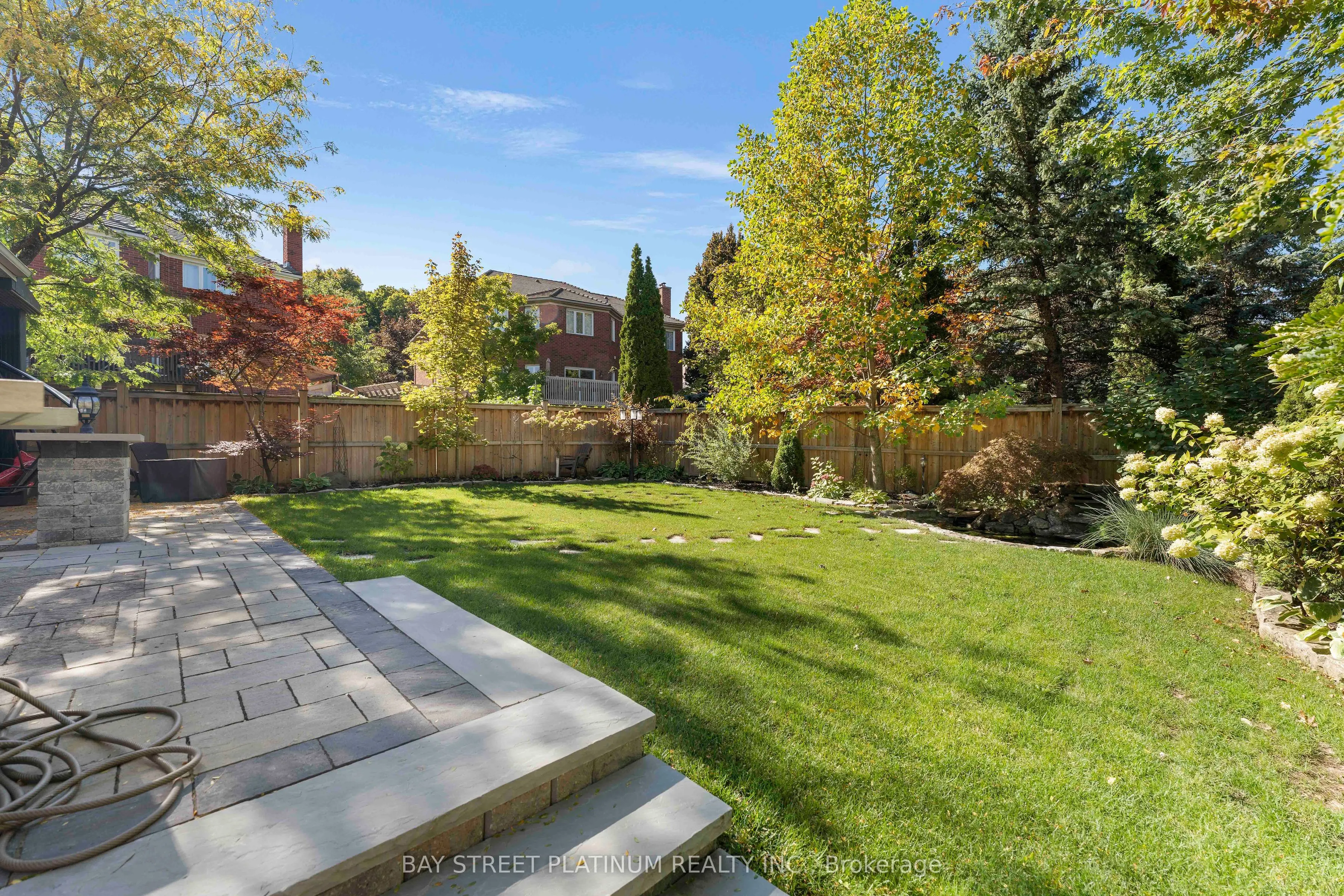 2451 Erin Centre Boulevard