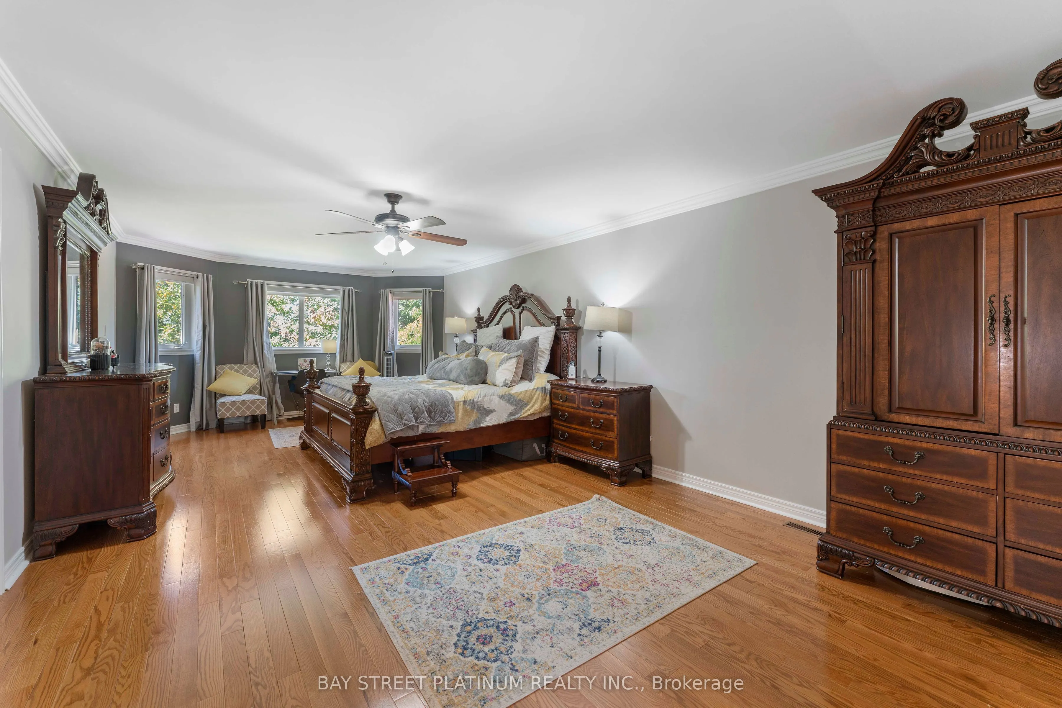 2451 Erin Centre Boulevard