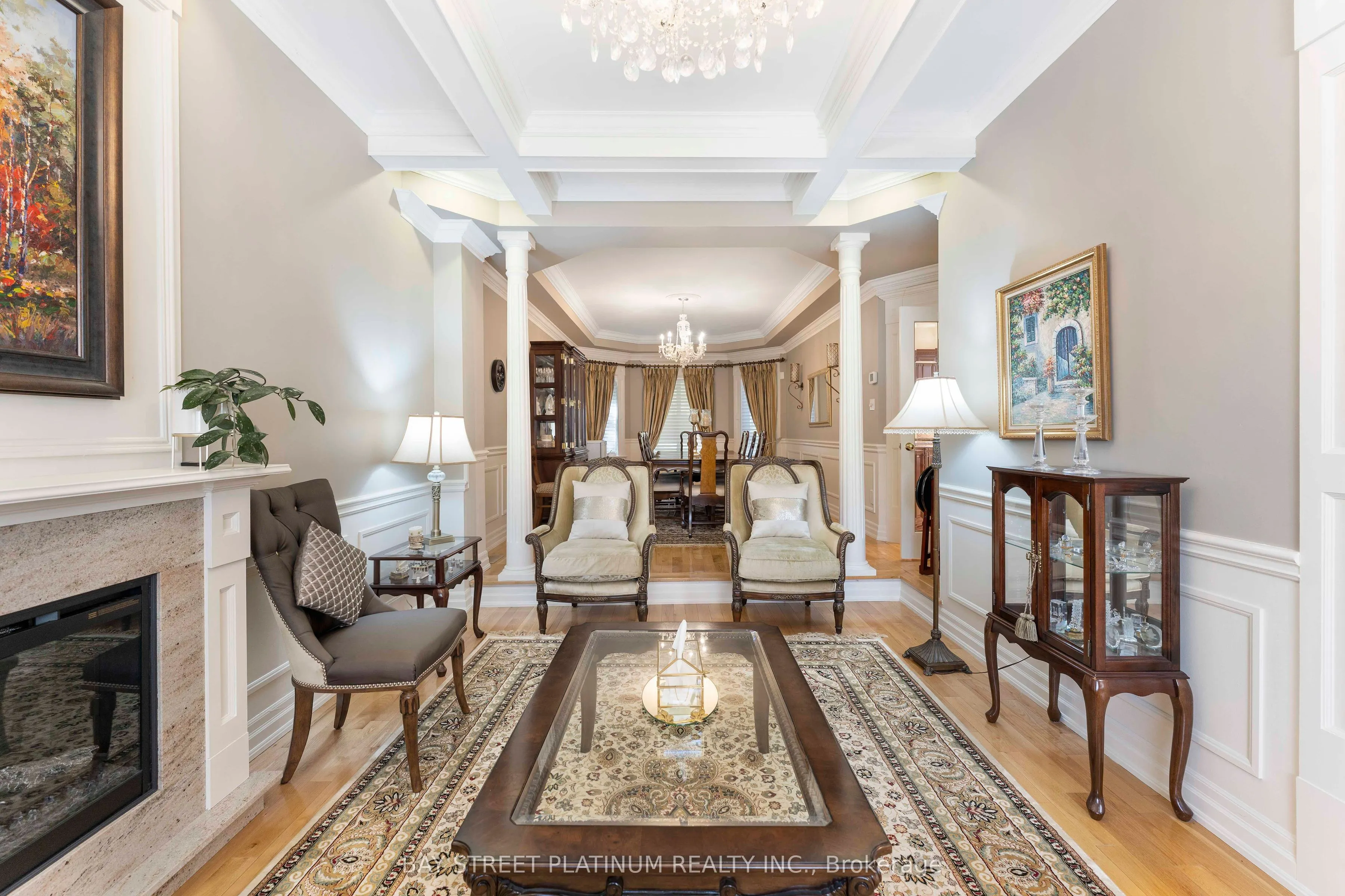 2451 Erin Centre Boulevard