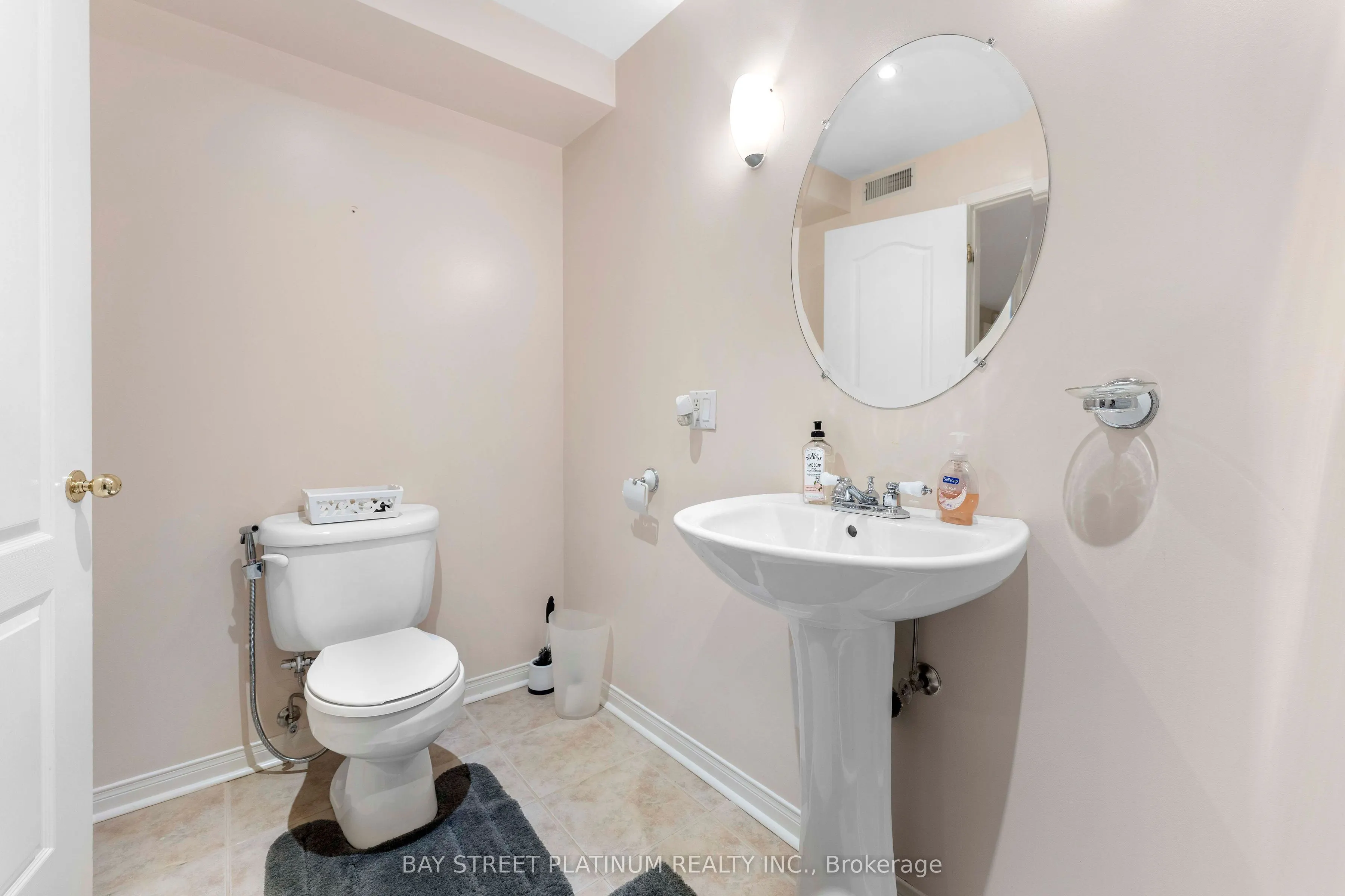 2451 Erin Centre Boulevard
