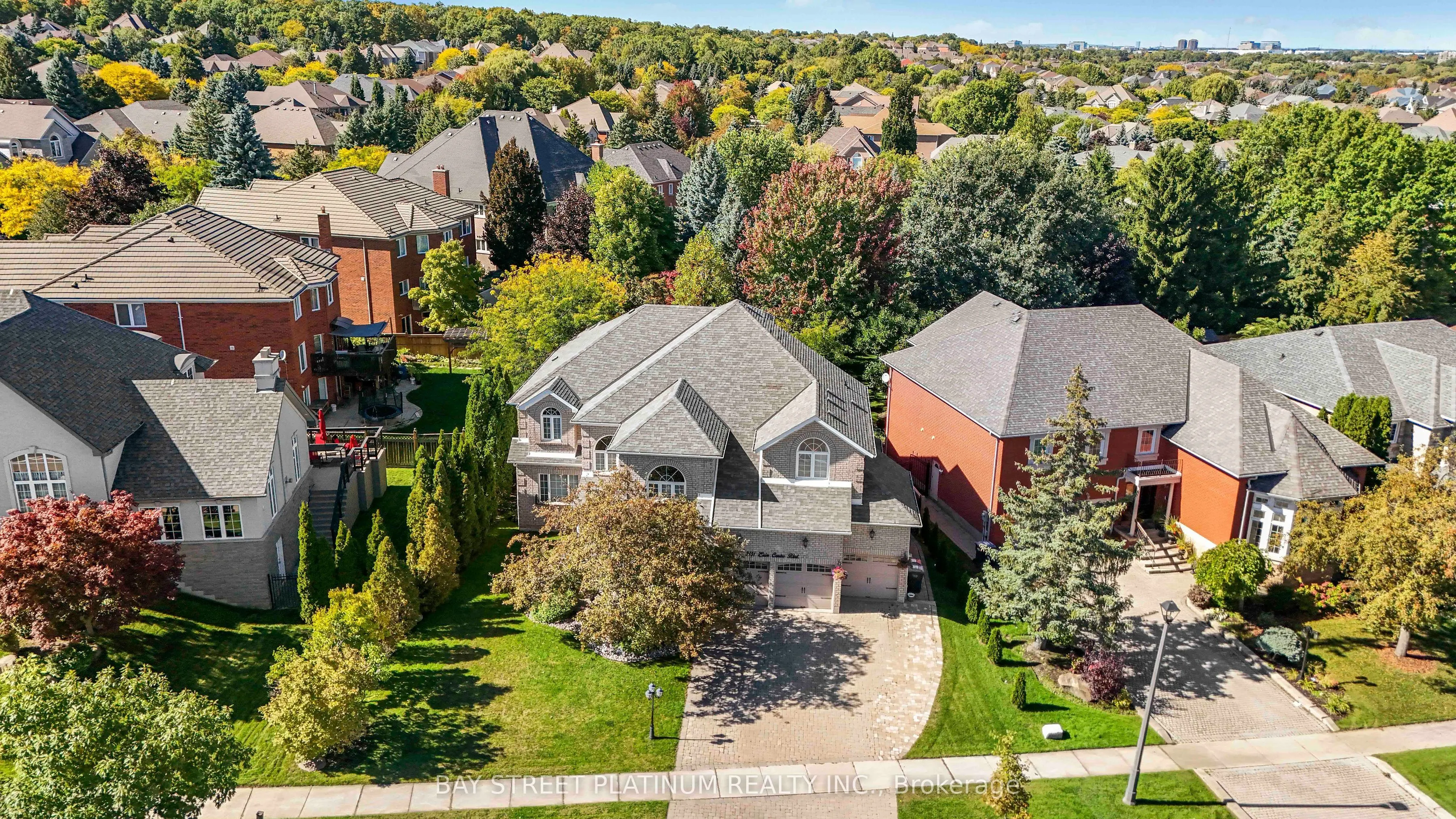 2451 Erin Centre Boulevard