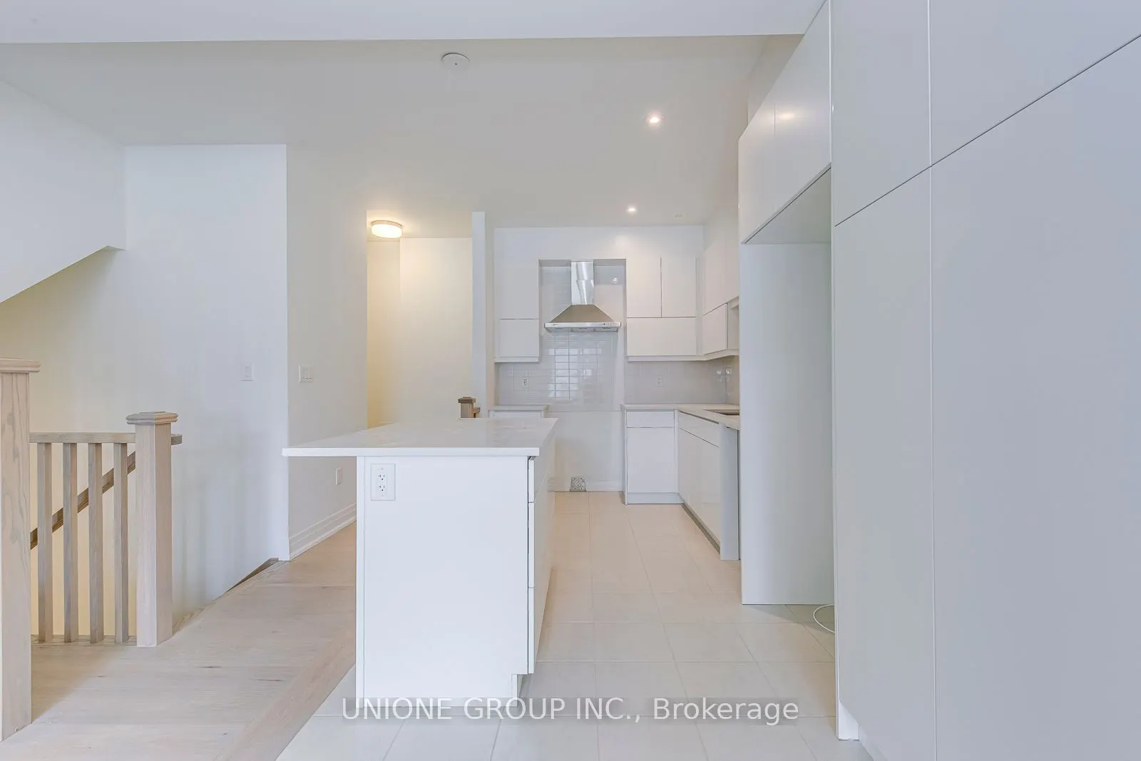 98 Coolhurst Avenue