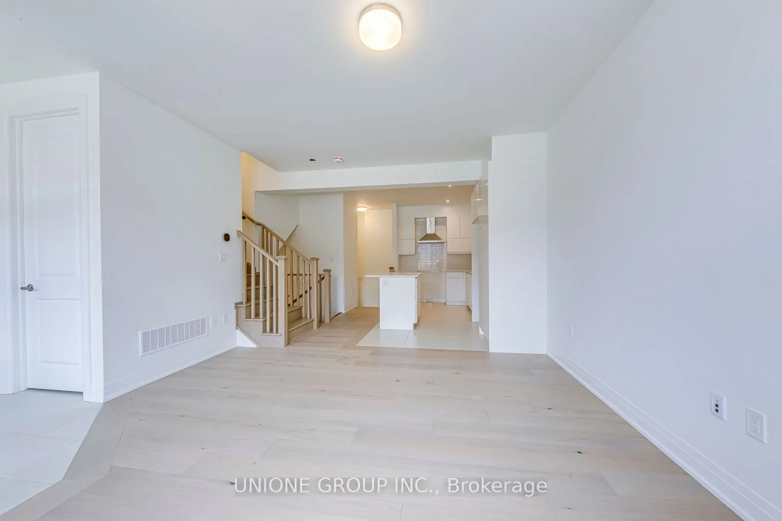 98 Coolhurst Avenue
