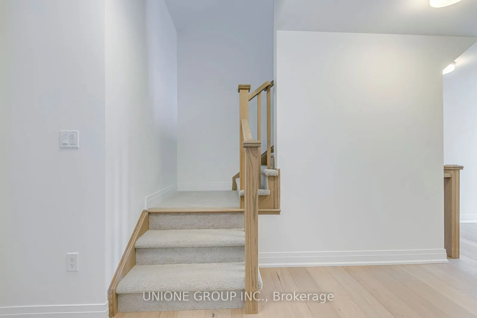 98 Coolhurst Avenue