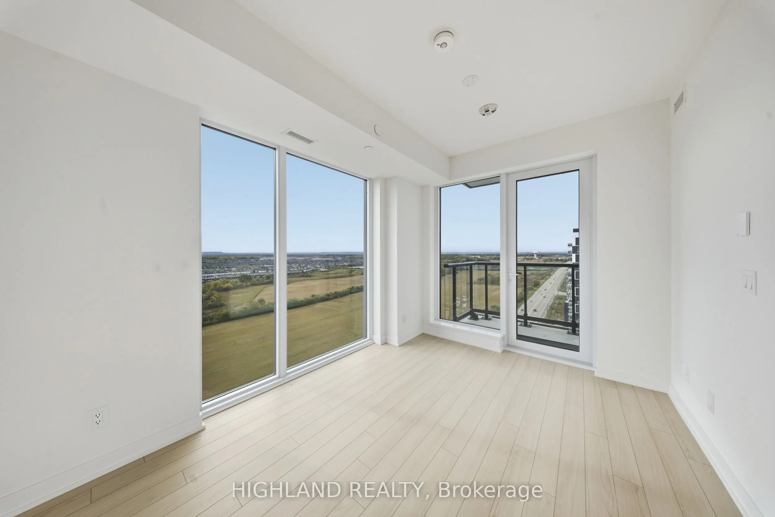 3079 Trafalgar Road, #1903