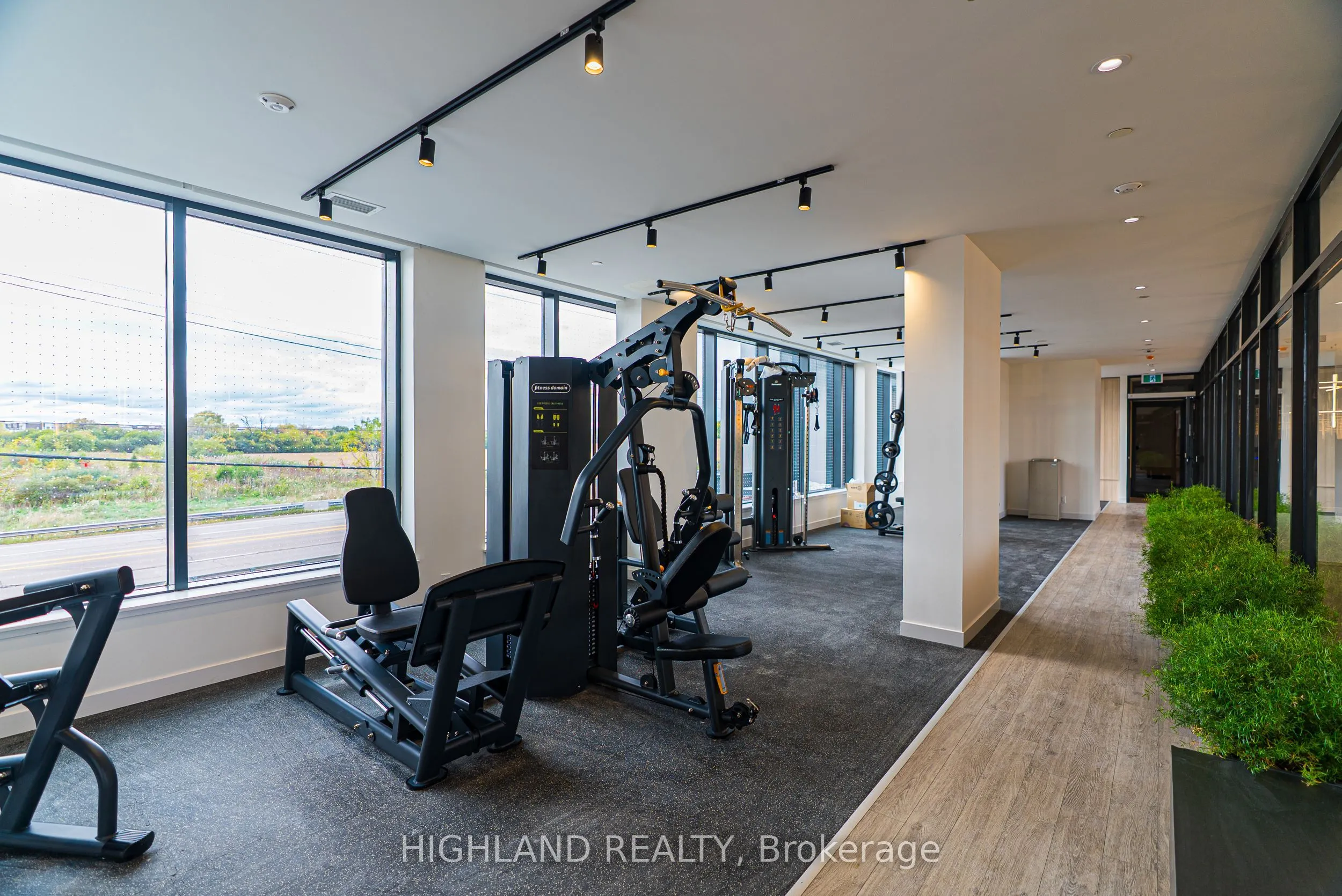 3079 Trafalgar Road, #1903