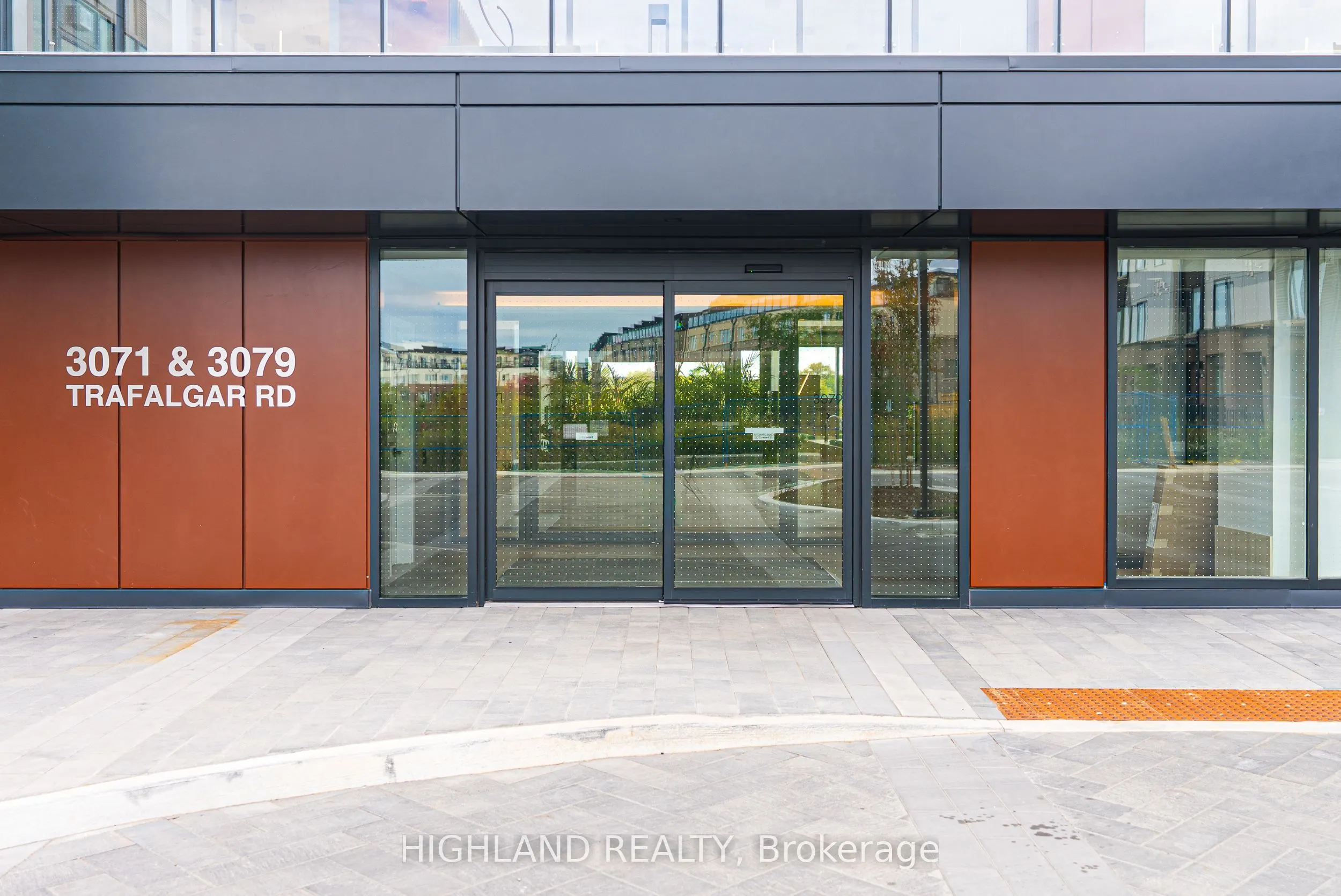 3079 Trafalgar Road, #1903