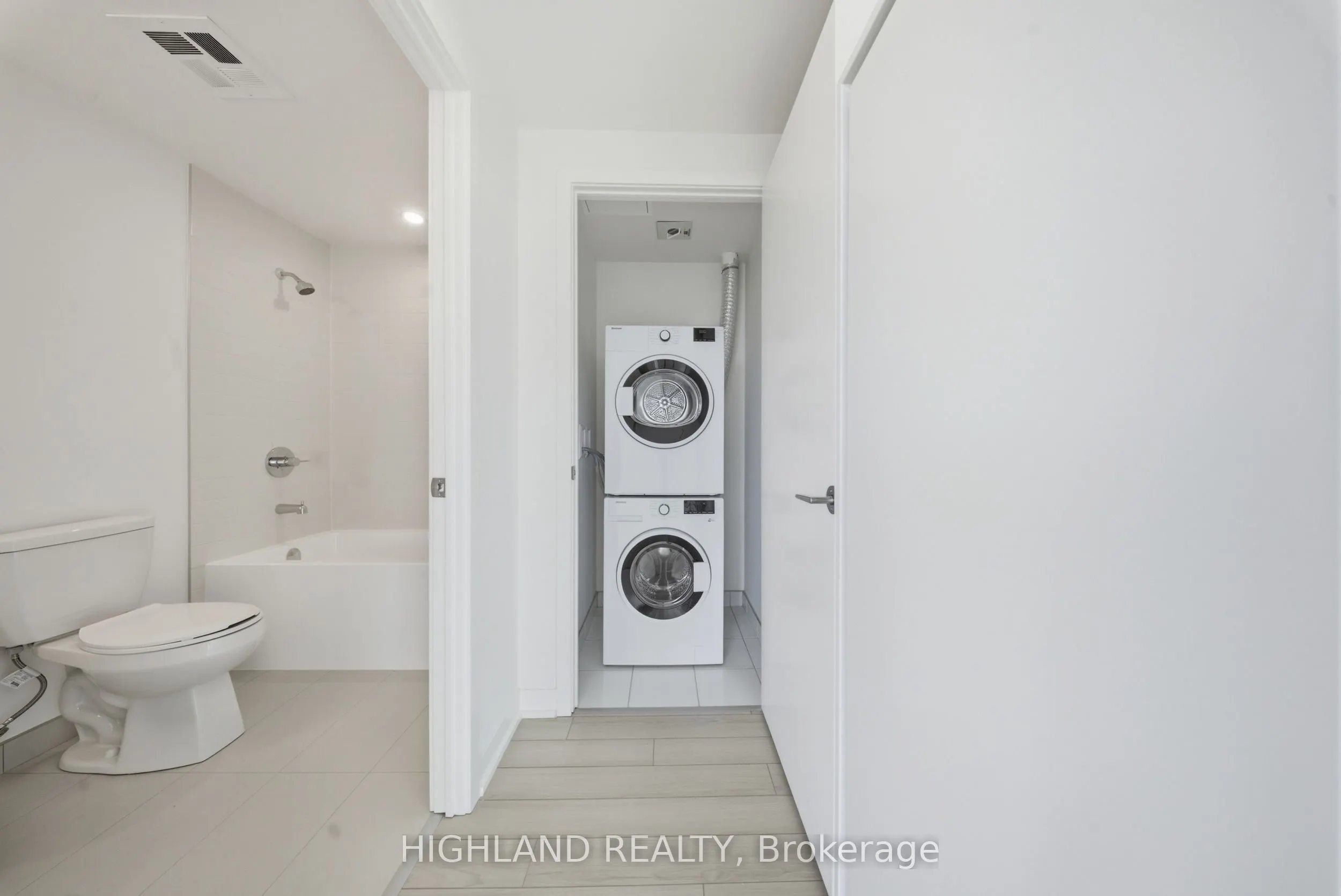 3079 Trafalgar Road, #1903