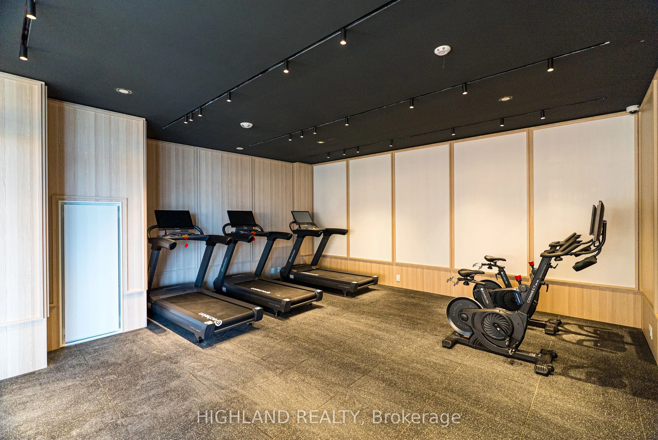 3079 Trafalgar Road, #1903