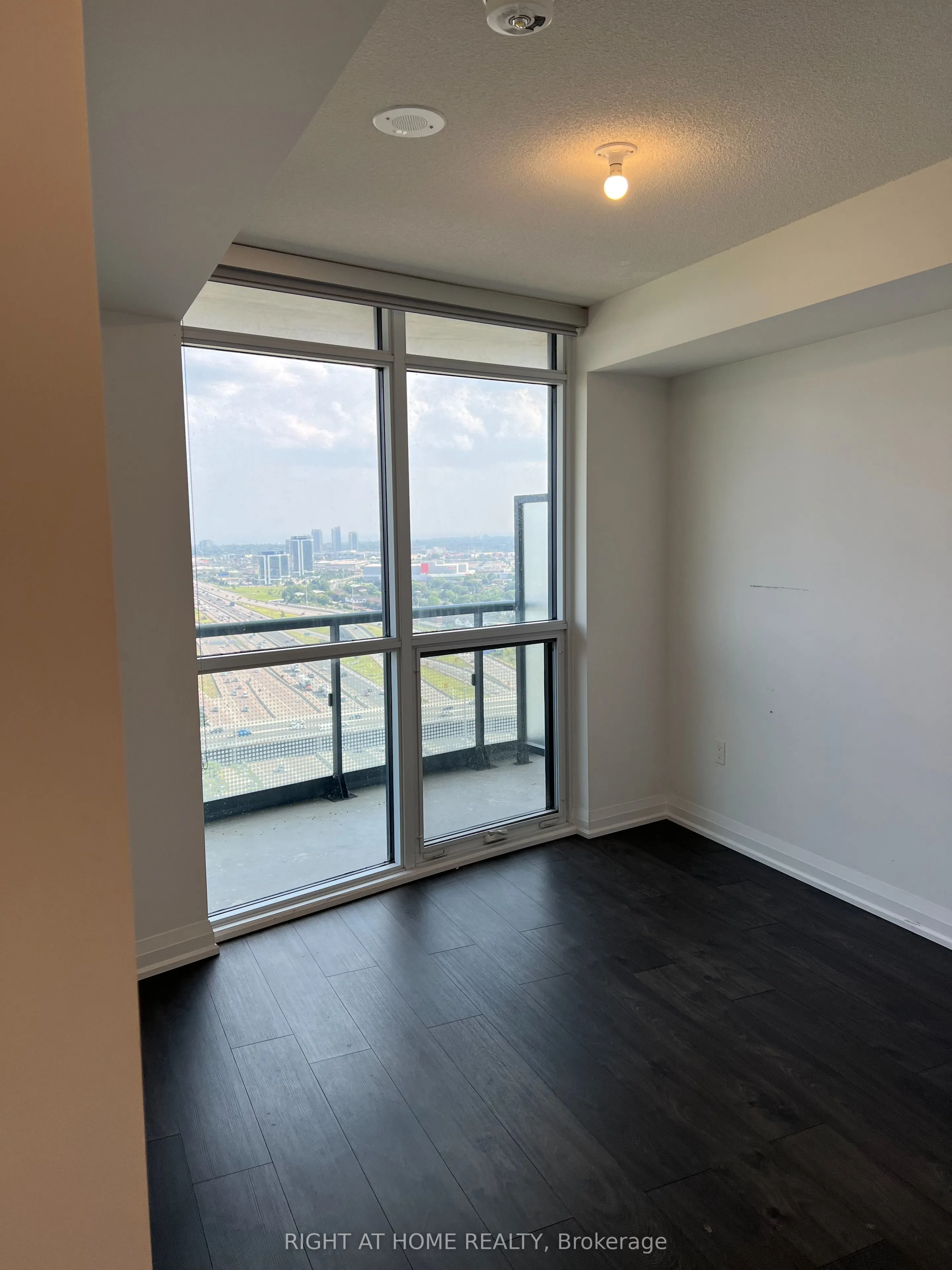 30 GIBBS Road, #2408