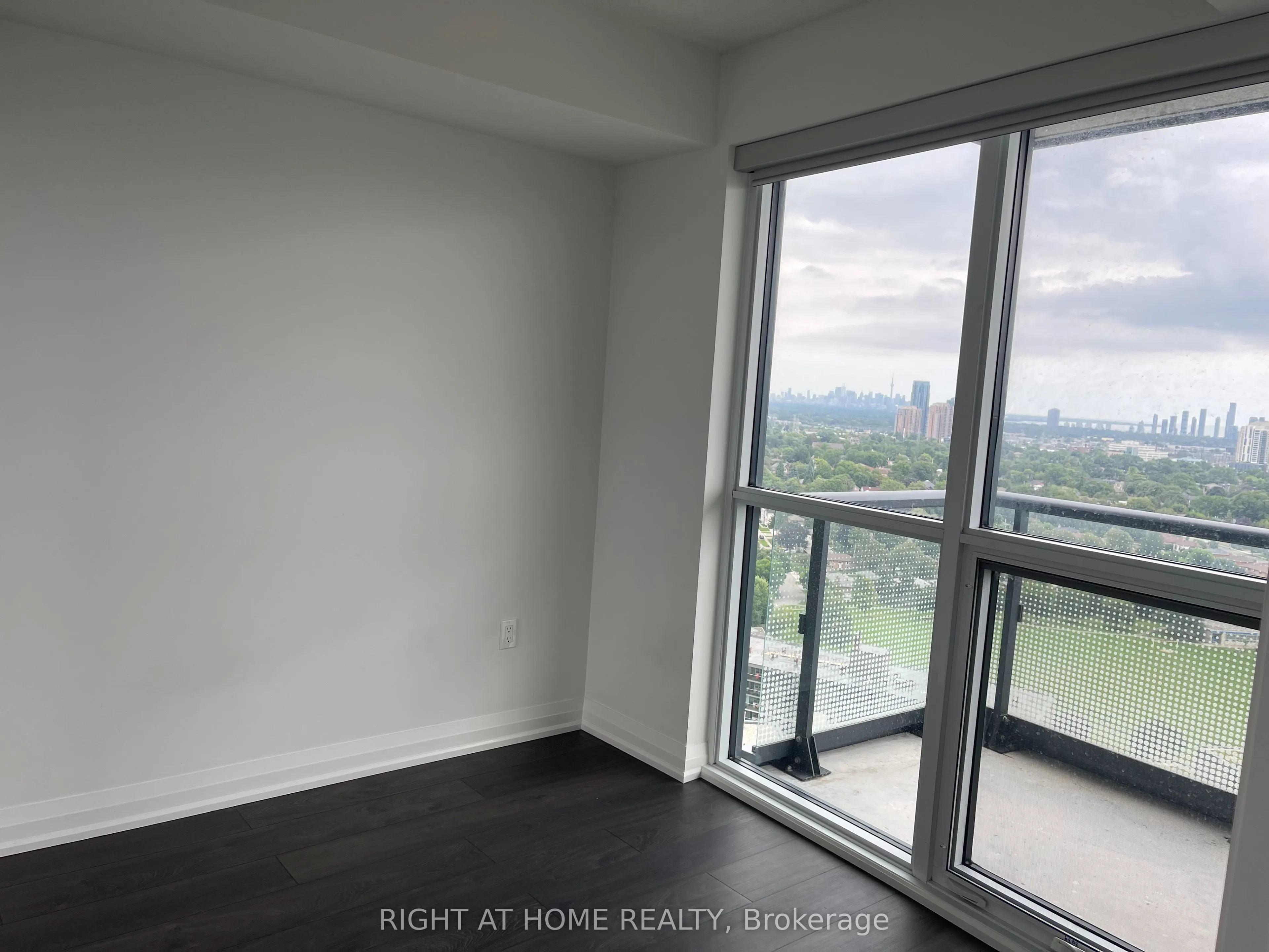 30 GIBBS Road, #2408