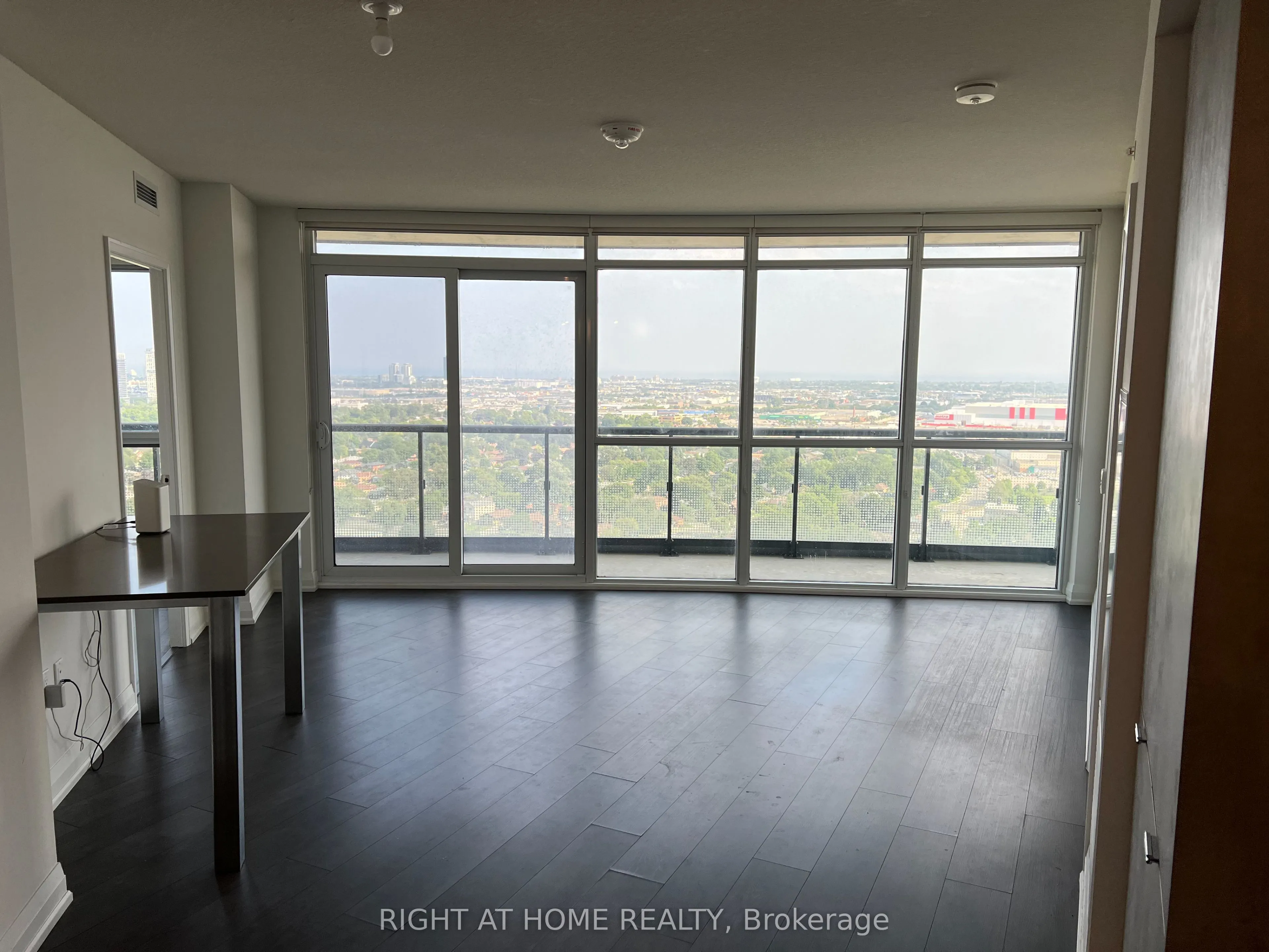 30 GIBBS Road, #2408