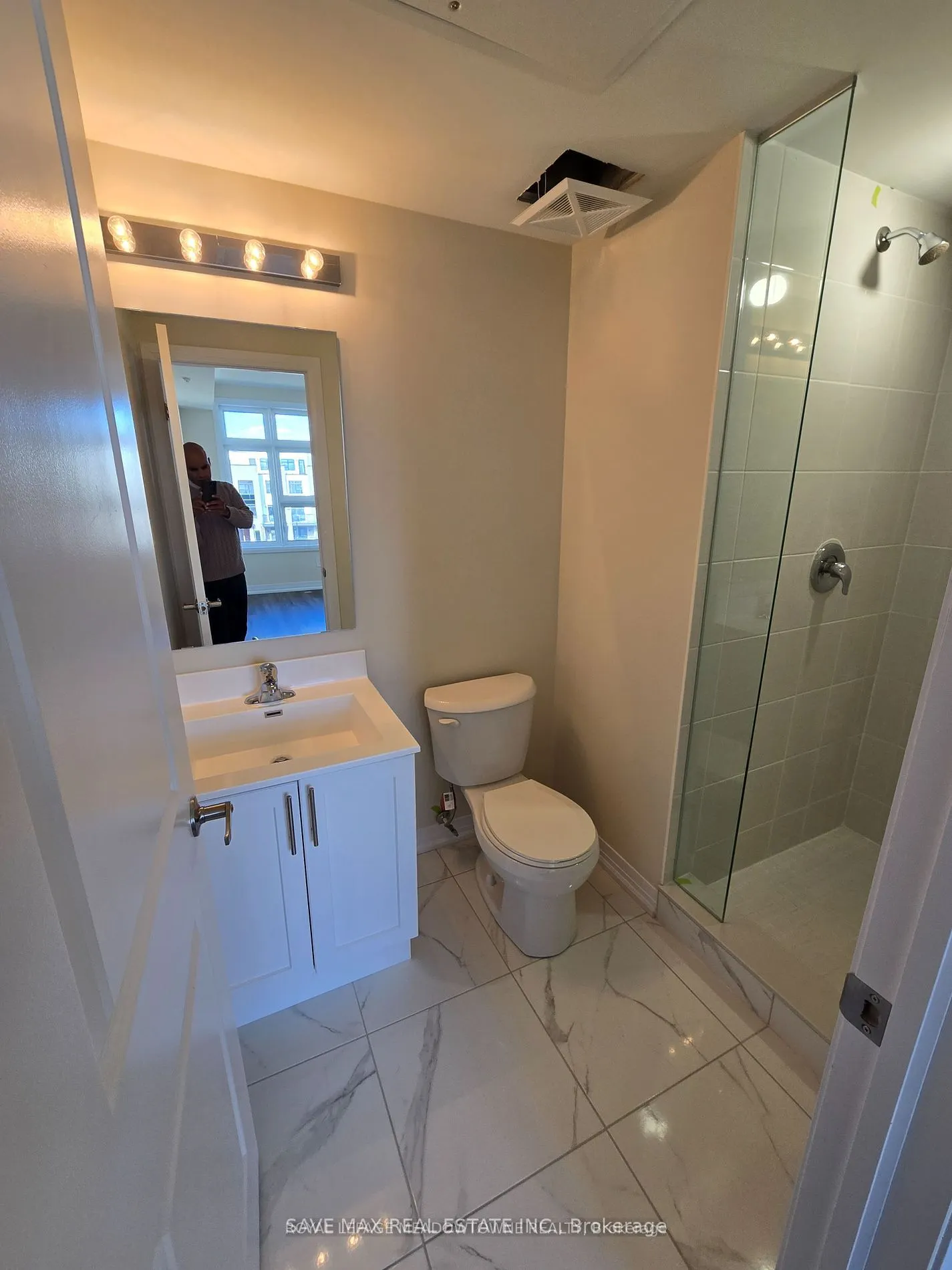 1573 Rose Way, #120
