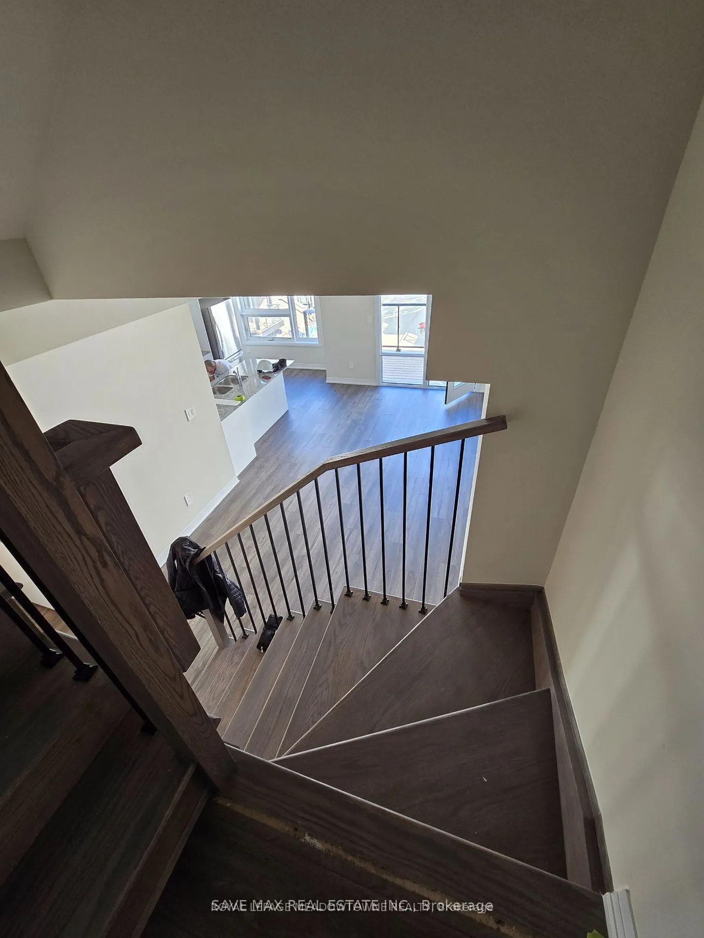 1573 Rose Way, #120